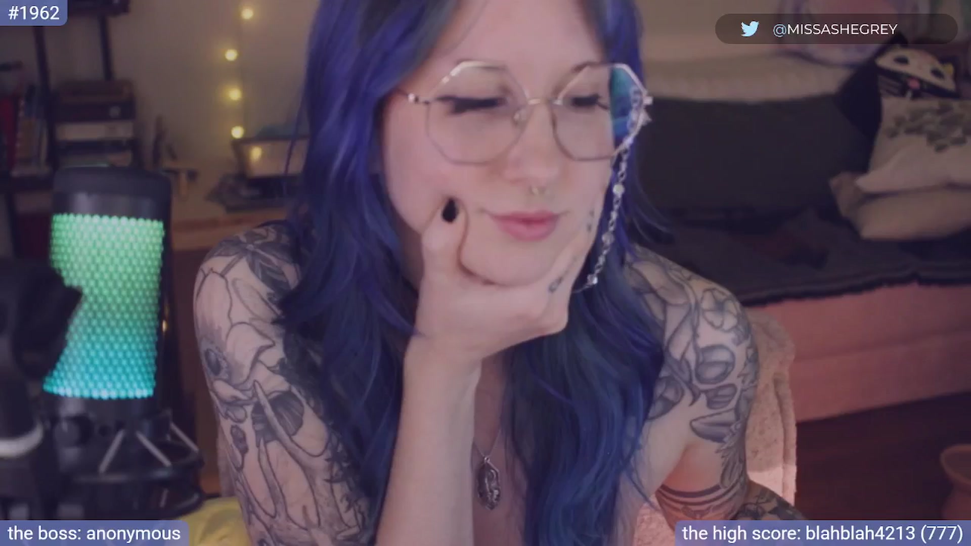 Gallery image thumbnail from sluttypotato's myfreecams stream on, 11/07/2025, 02:34 image 16 of 20