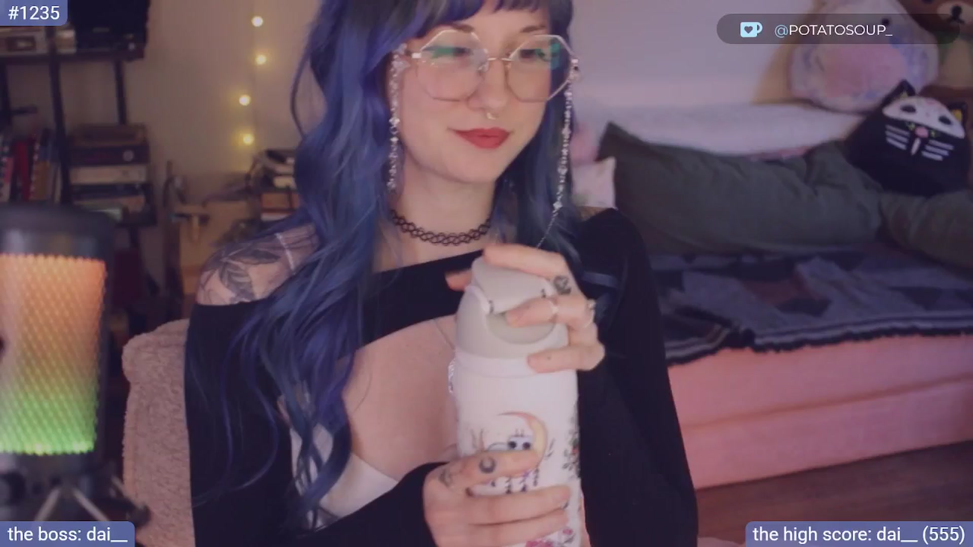 Gallery image thumbnail from sluttypotato's myfreecams stream on, 11/08/2025, 02:37 image 2 of 20
