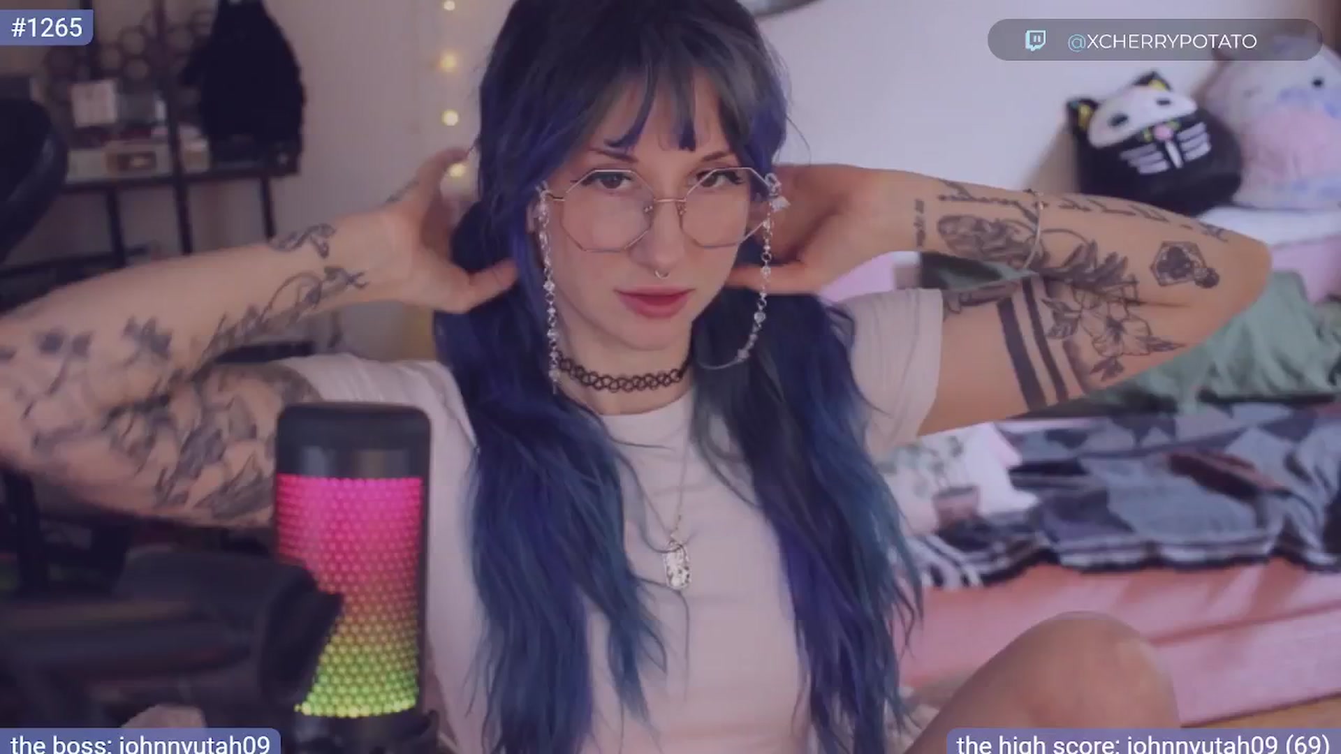 Gallery image thumbnail from sluttypotato's myfreecams stream on, 11/10/2025, 19:55 image 2 of 20
