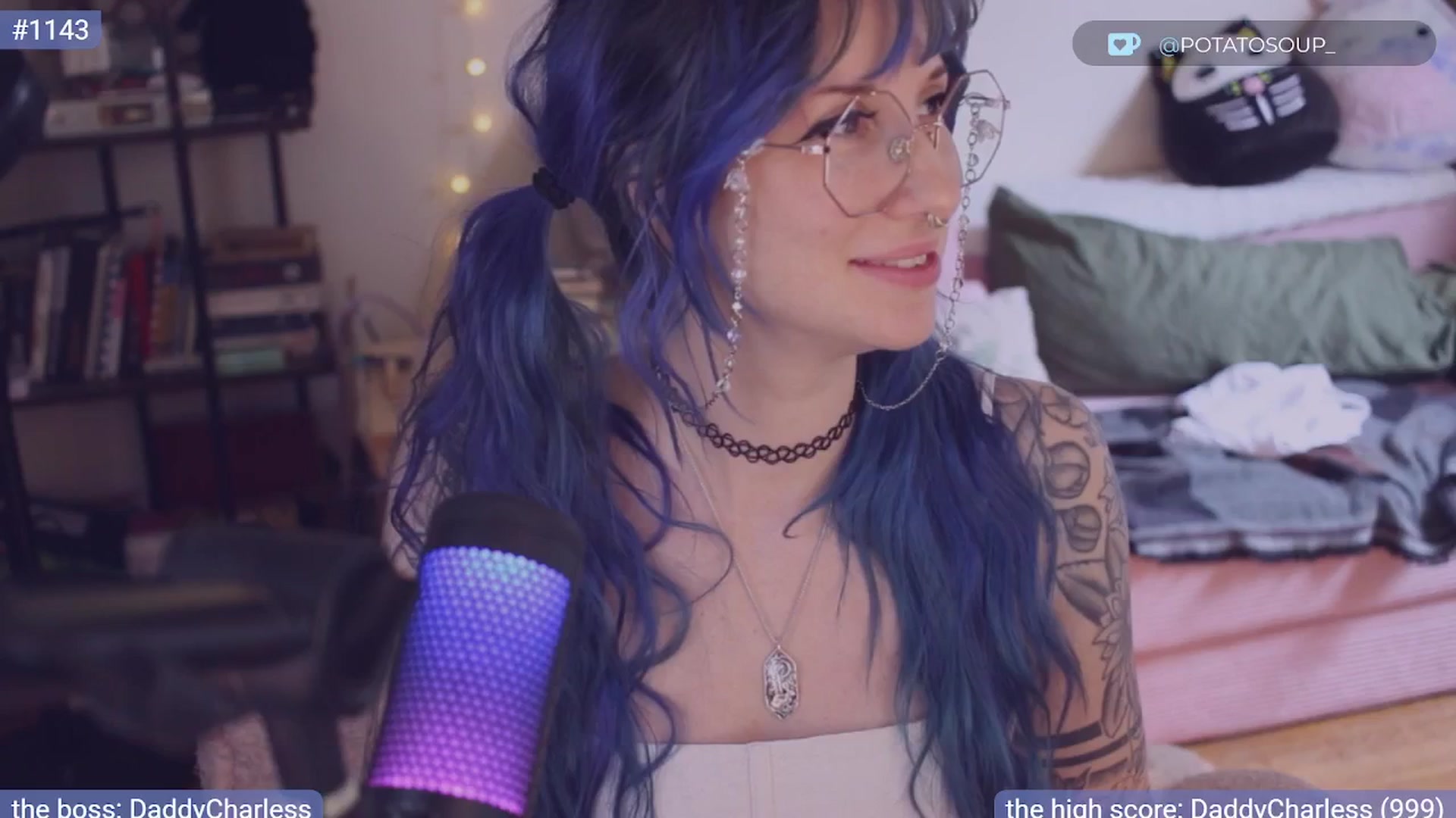 Gallery image thumbnail from sluttypotato's myfreecams stream on, 11/10/2025, 19:55 image 14 of 20