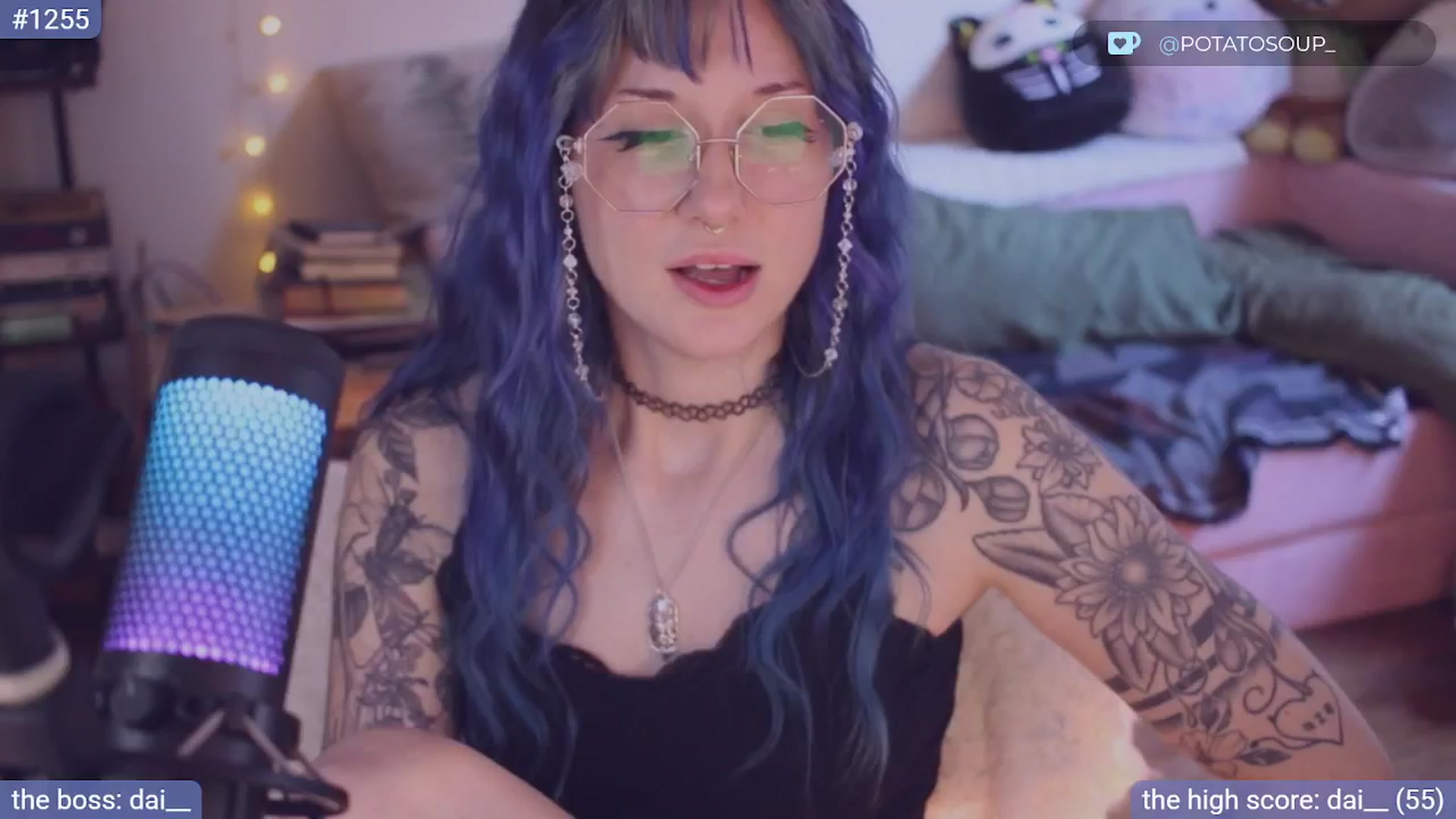 Gallery image thumbnail from sluttypotato's myfreecams stream on, 11/11/2025, 19:06 image 10 of 20