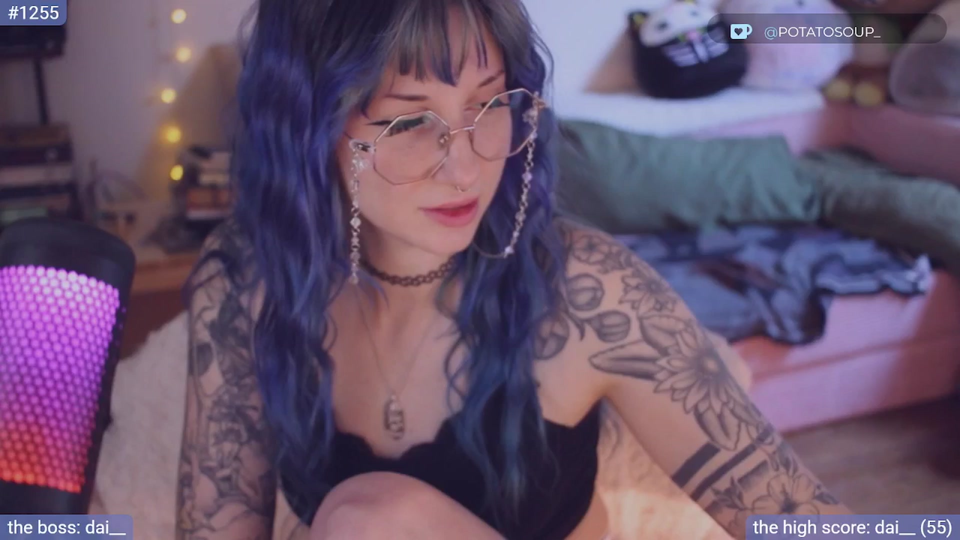 Gallery image thumbnail from sluttypotato's myfreecams stream on, 11/11/2025, 19:06 image 7 of 20