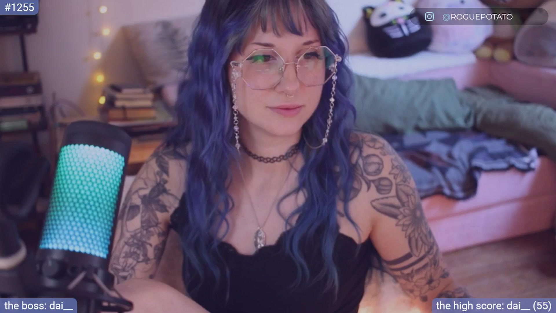 Gallery image thumbnail from sluttypotato's myfreecams stream on, 11/11/2025, 19:06 image 12 of 20