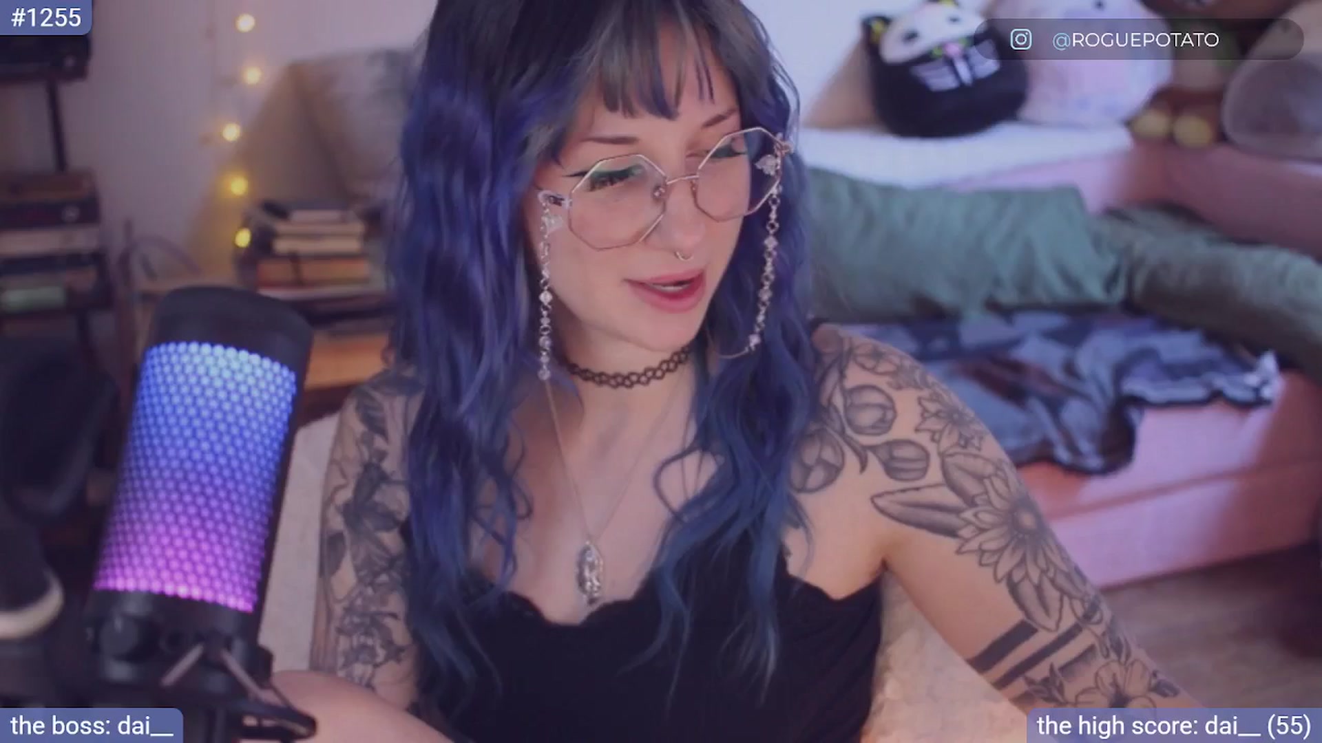 Gallery image thumbnail from sluttypotato's myfreecams stream on, 11/11/2025, 19:06 image 9 of 20