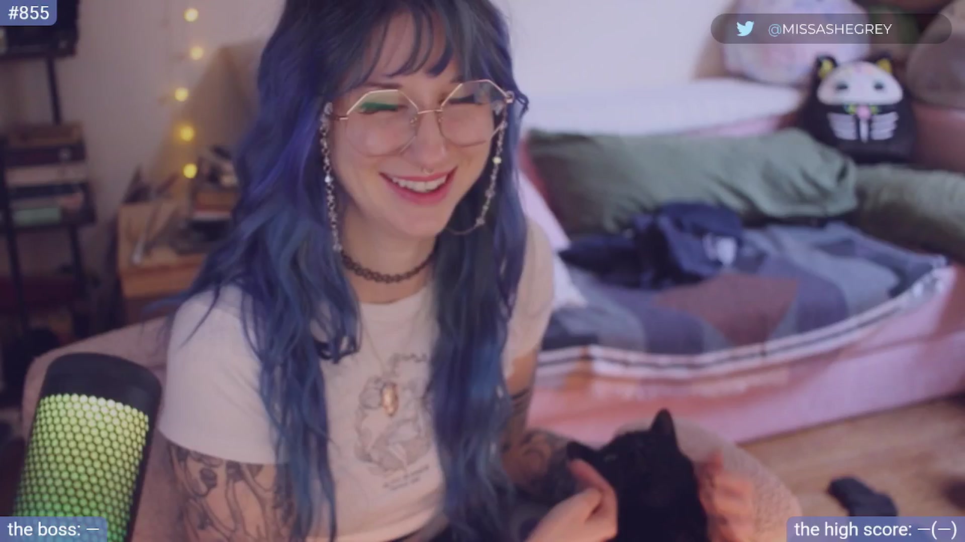 Gallery image thumbnail from sluttypotato's myfreecams stream on, 11/19/2025, 19:11 image 1 of 20