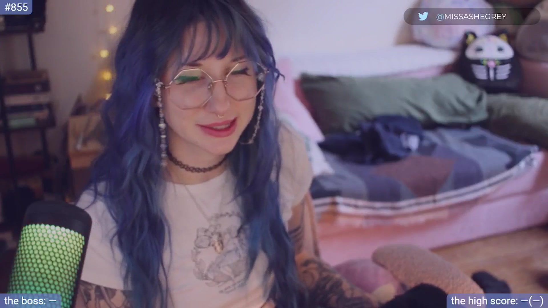 Gallery image thumbnail from sluttypotato's myfreecams stream on, 11/19/2025, 19:11 image 2 of 20