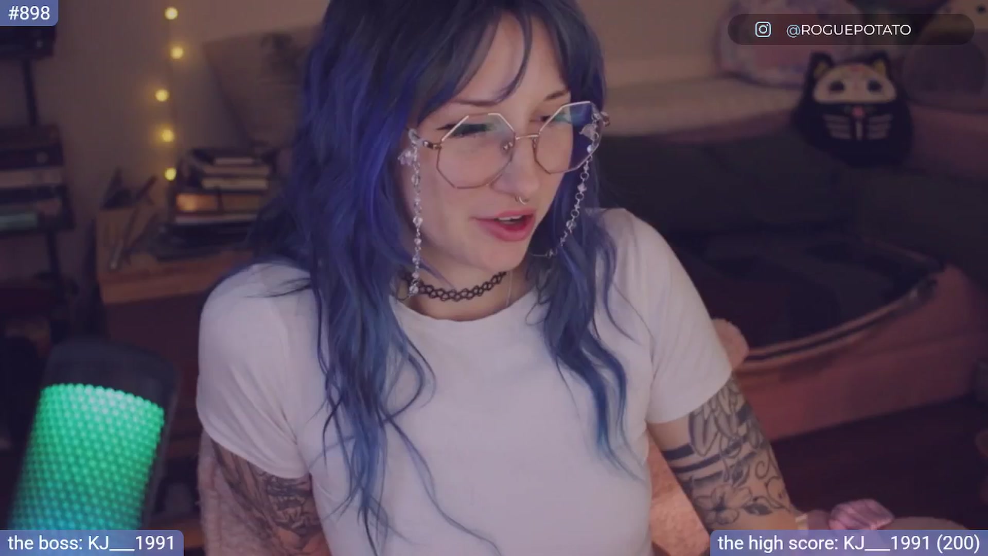 Gallery image thumbnail from sluttypotato's myfreecams stream on, 11/21/2025, 02:09 image 9 of 20