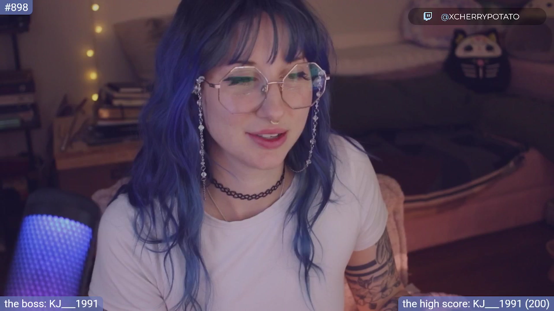 Gallery image thumbnail from sluttypotato's myfreecams stream on, 11/21/2025, 02:09 image 10 of 20