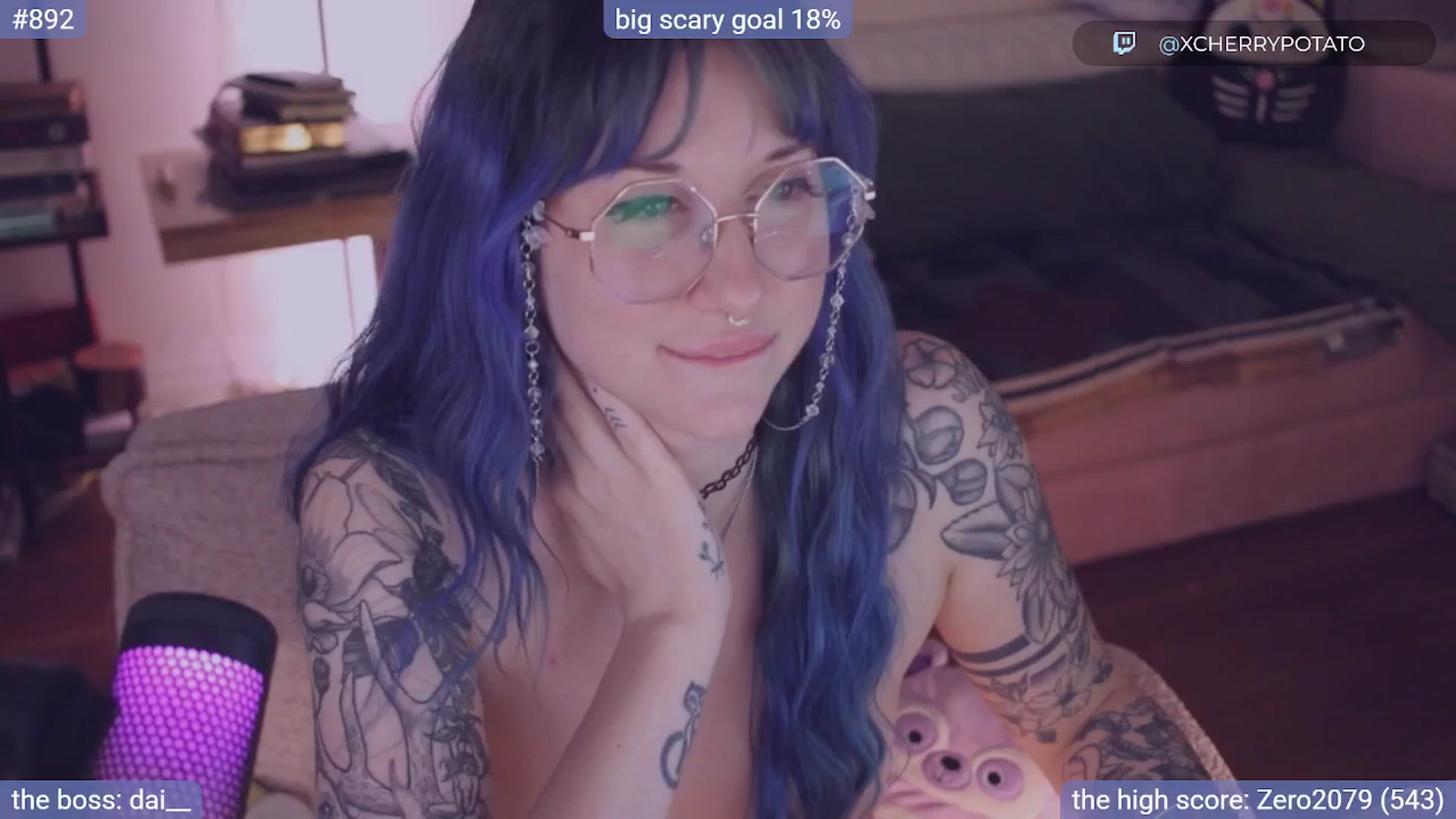 Gallery image thumbnail from sluttypotato's myfreecams stream on, 12/01/2025, 01:36 image 13 of 20