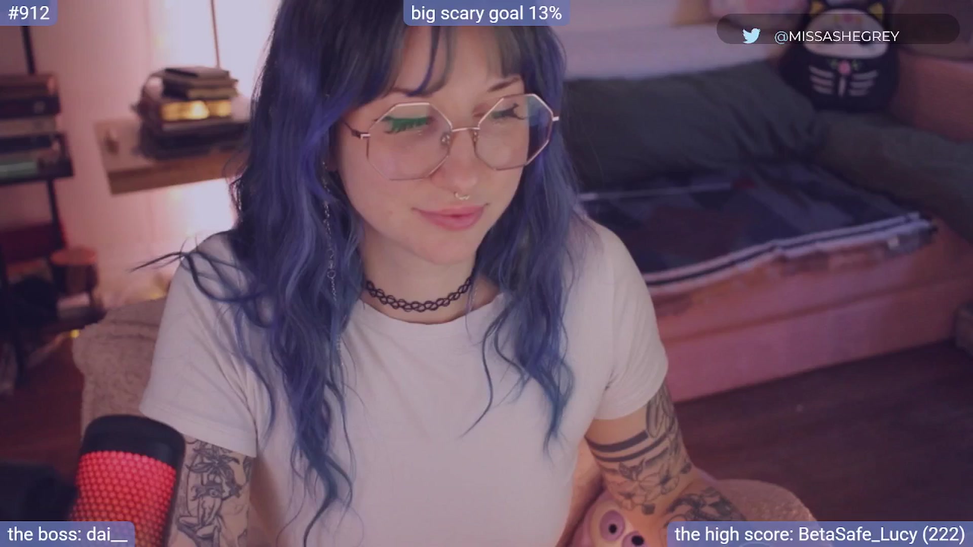 Gallery image thumbnail from sluttypotato's myfreecams stream on, 12/01/2025, 01:36 image 6 of 20