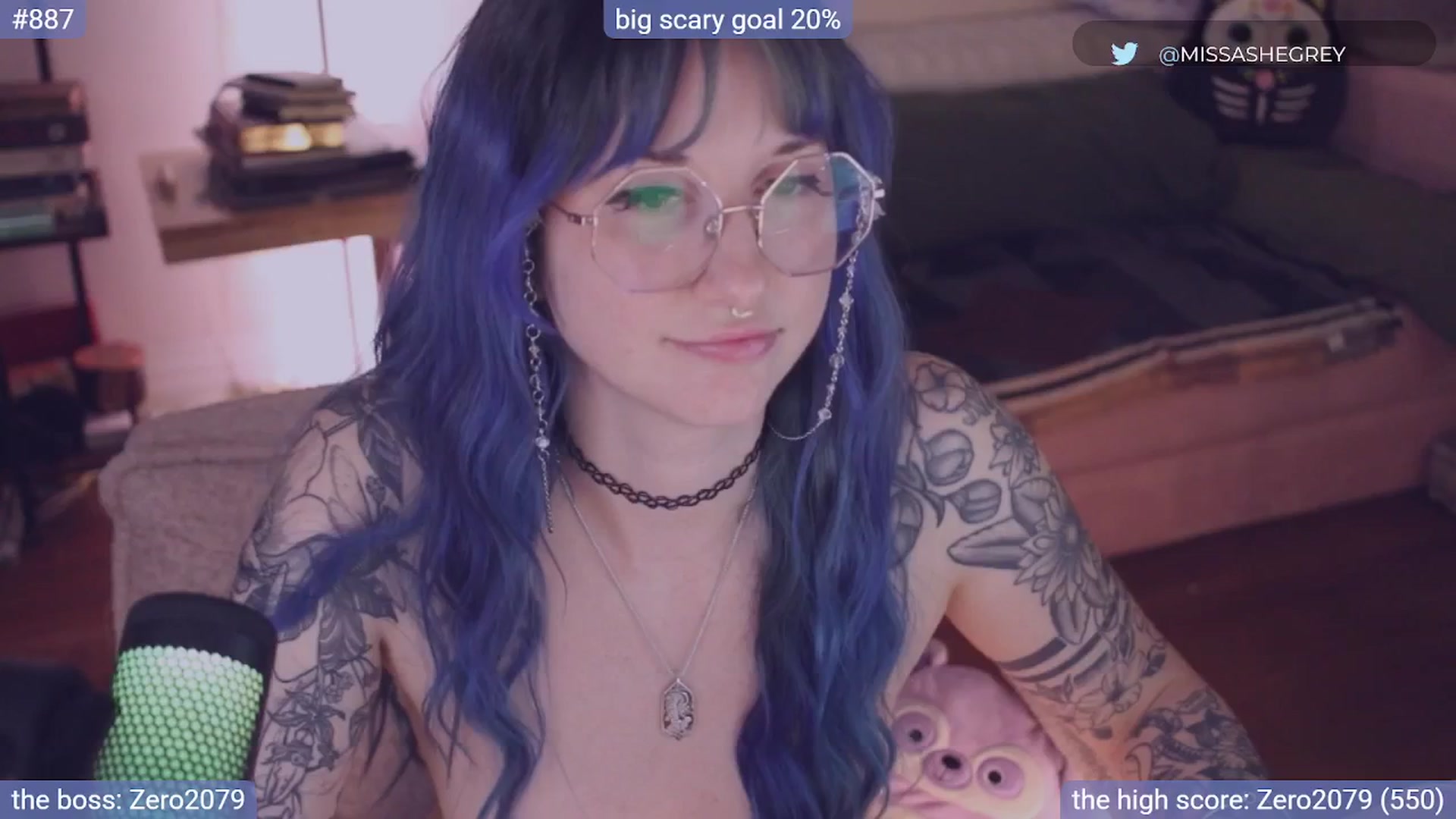 Gallery image thumbnail from sluttypotato's myfreecams stream on, 12/01/2025, 01:36 image 14 of 20