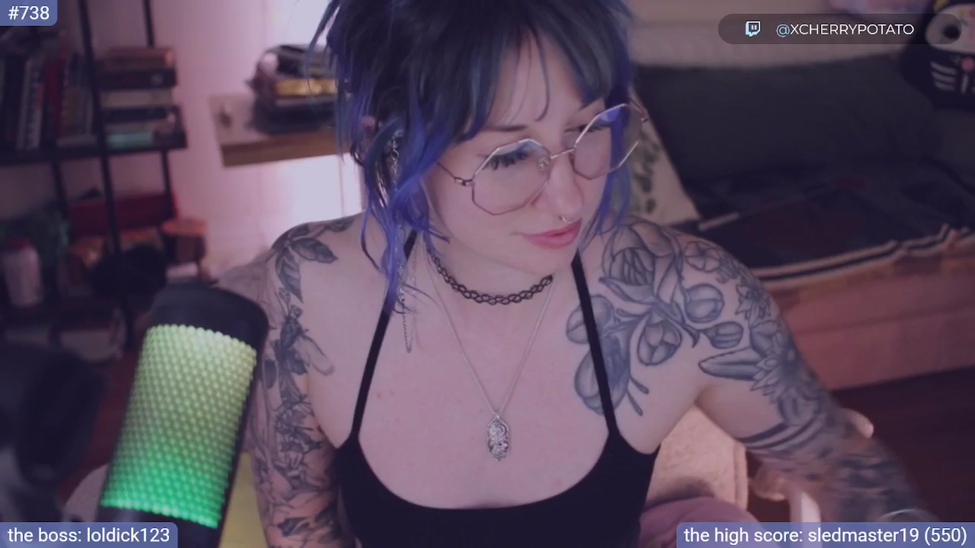 Gallery image thumbnail from sluttypotato's myfreecams stream on, 12/02/2025, 01:39 image 14 of 20