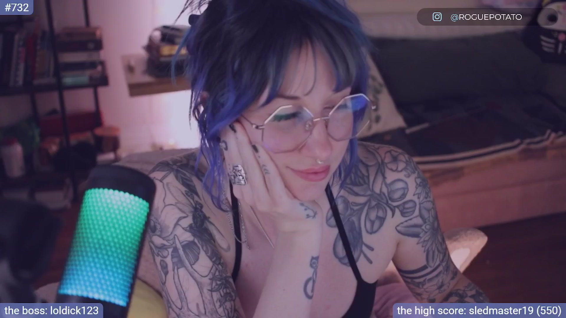 Gallery image thumbnail from sluttypotato's myfreecams stream on, 12/02/2025, 01:39 image 17 of 20