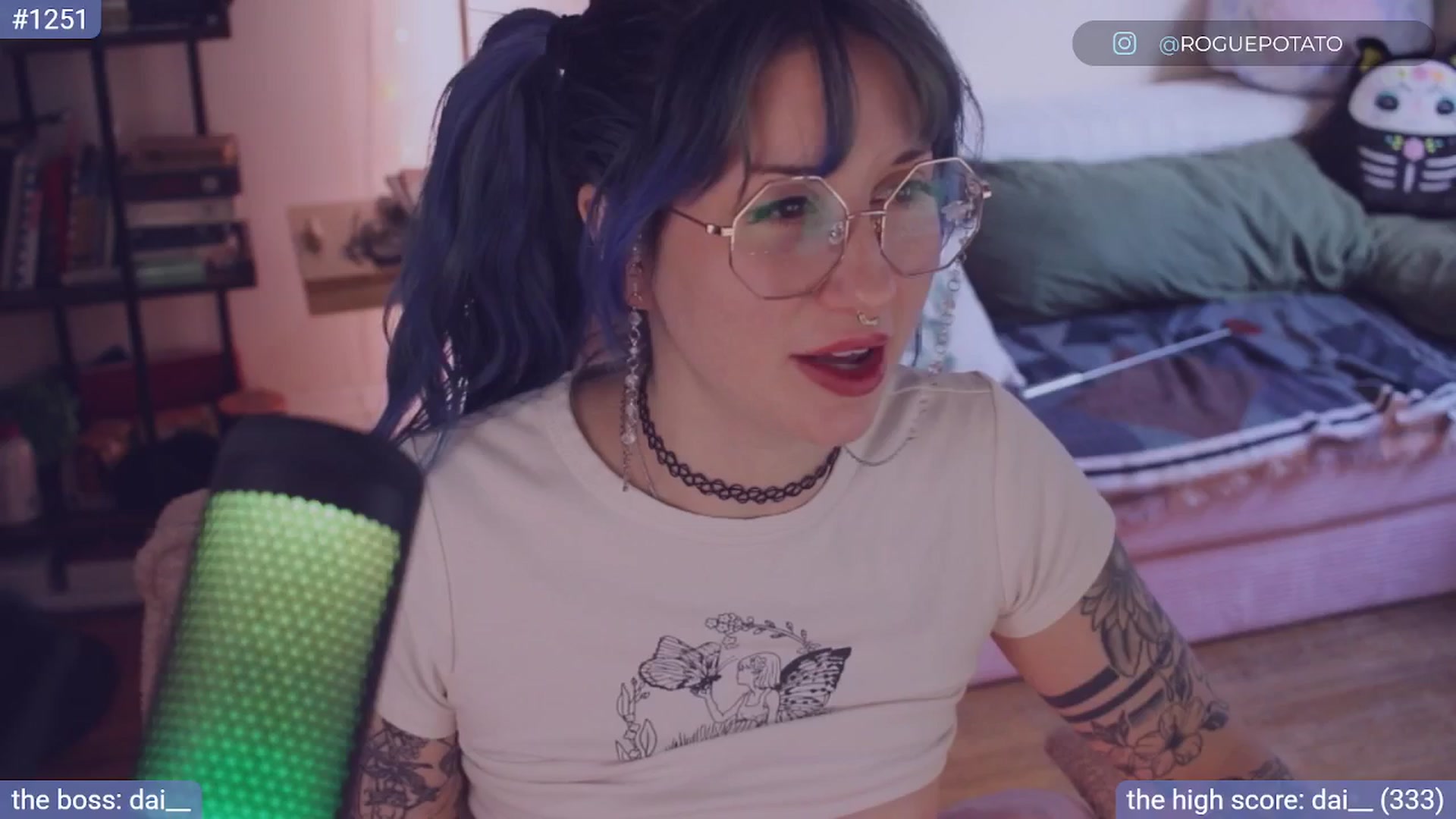 Gallery image thumbnail from sluttypotato's myfreecams stream on, 12/02/2025, 20:02 image 10 of 20