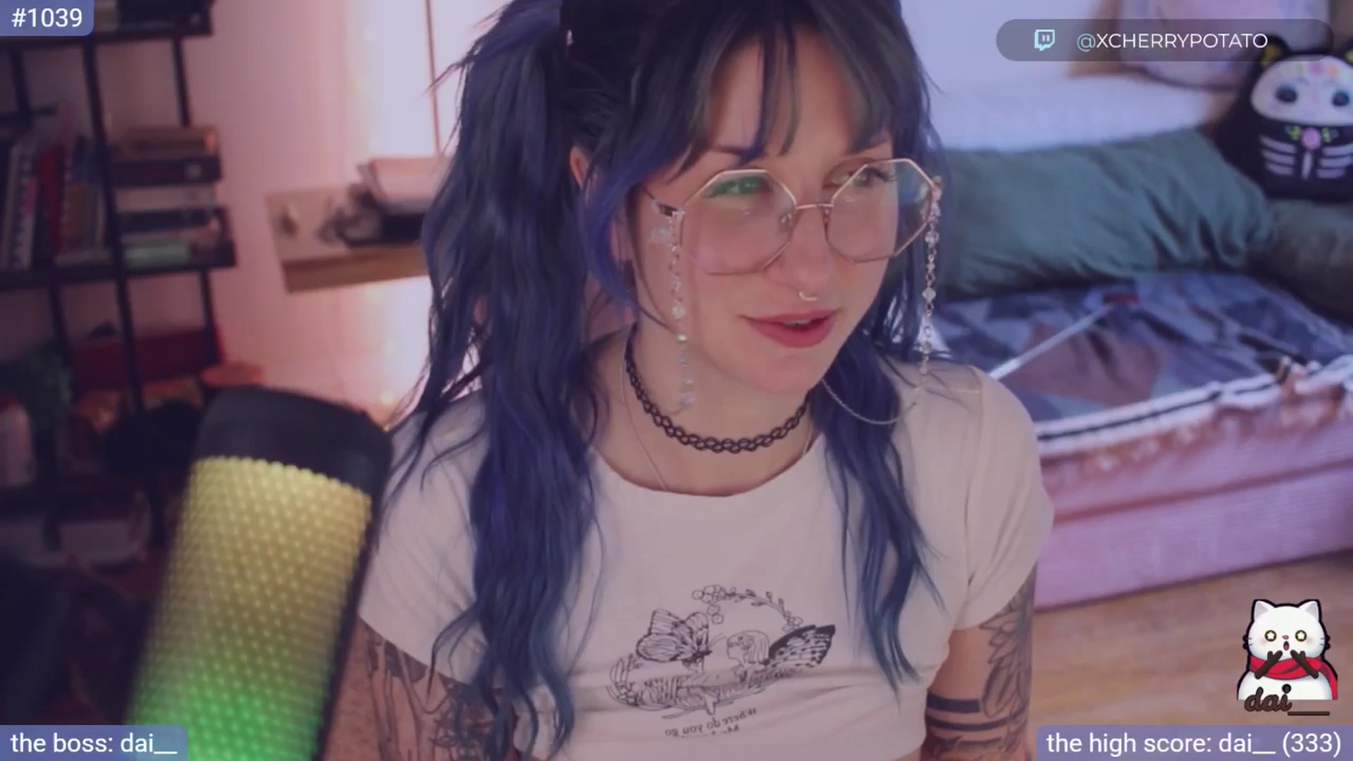 Gallery image thumbnail from sluttypotato's myfreecams stream on, 12/02/2025, 21:00 image 12 of 20