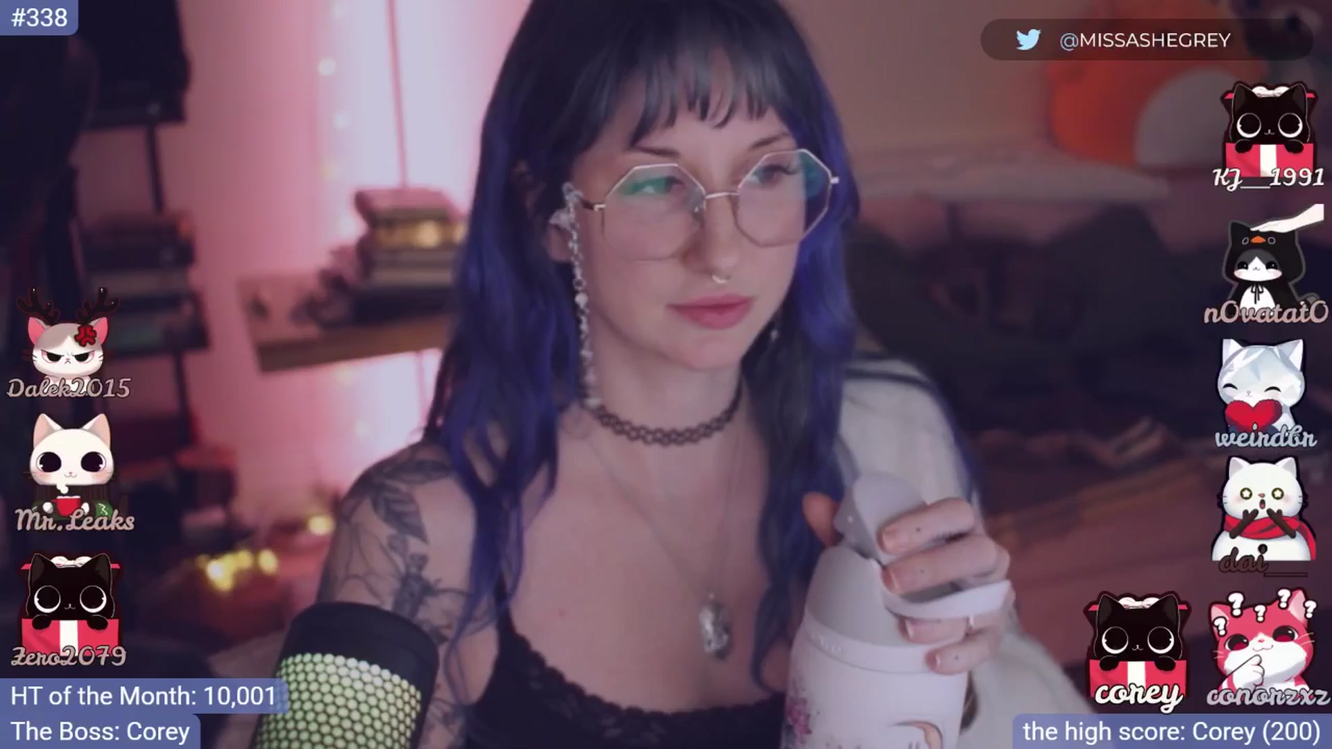 Gallery image thumbnail from sluttypotato's myfreecams stream on, 12/17/2025, 01:17 image 9 of 20