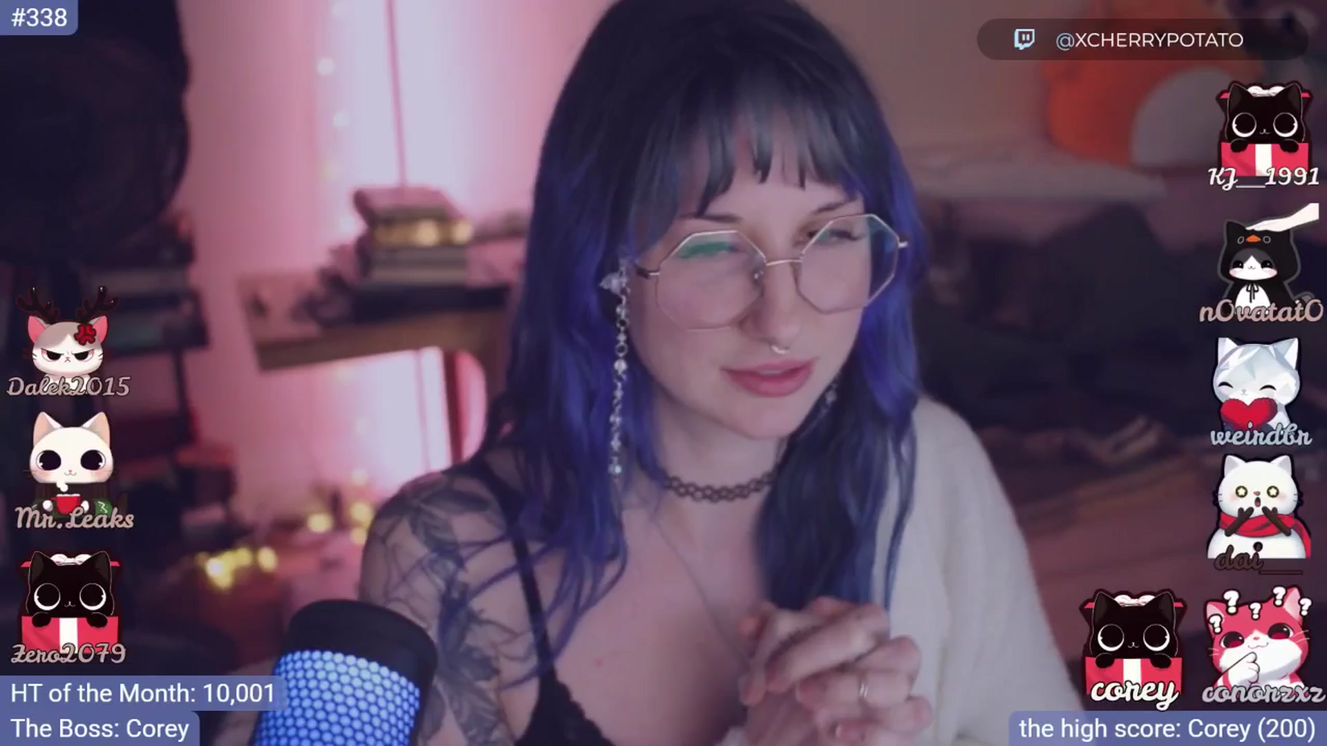 Gallery image thumbnail from sluttypotato's myfreecams stream on, 12/17/2025, 01:17 image 11 of 20