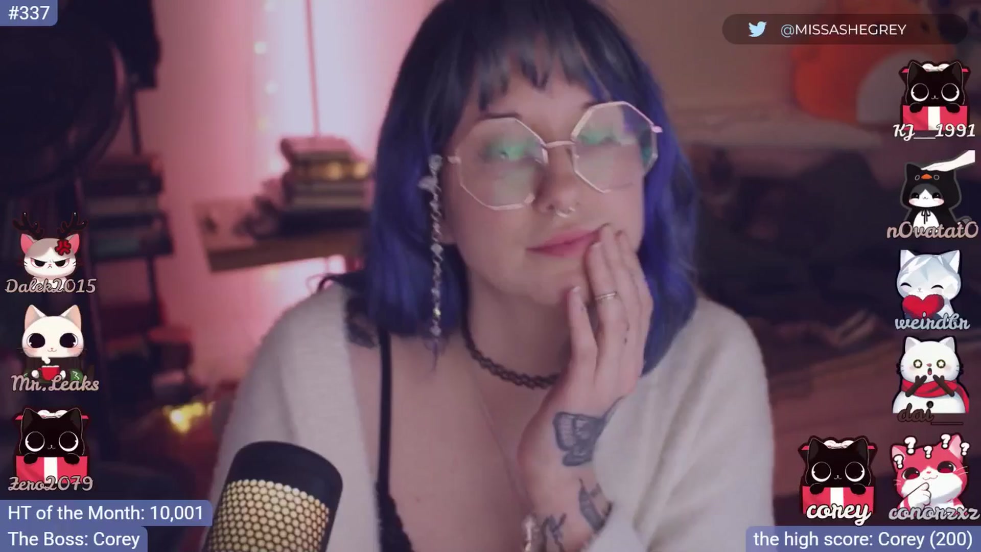 Gallery image thumbnail from sluttypotato's myfreecams stream on, 12/17/2025, 01:17 image 17 of 20