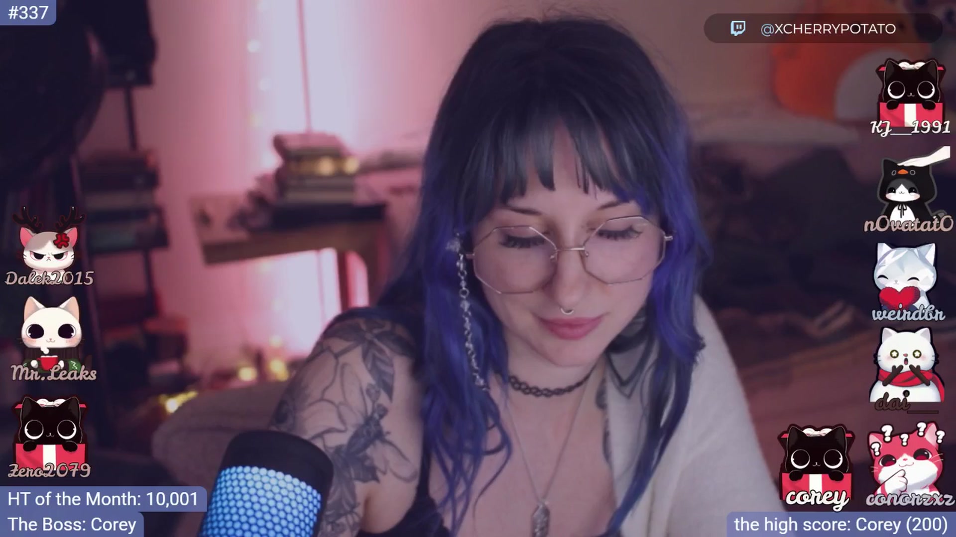 Gallery image thumbnail from sluttypotato's myfreecams stream on, 12/17/2025, 01:17 image 19 of 20
