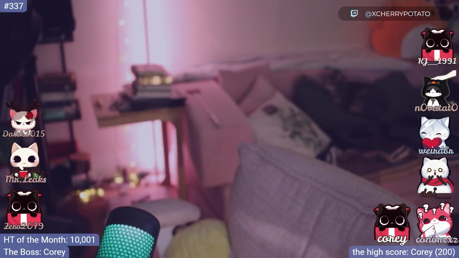 Gallery image thumbnail from sluttypotato's myfreecams stream on, 12/17/2025, 01:17 image 16 of 20