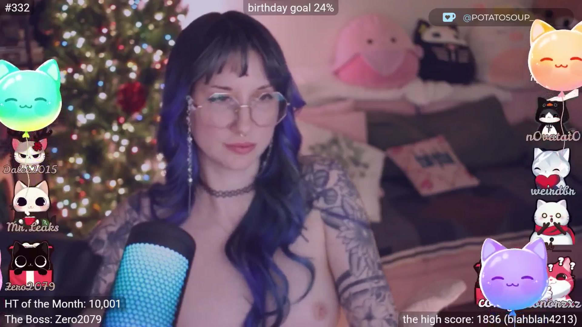 Gallery image thumbnail from sluttypotato's myfreecams stream on, 12/20/2025, 03:21 image 11 of 20