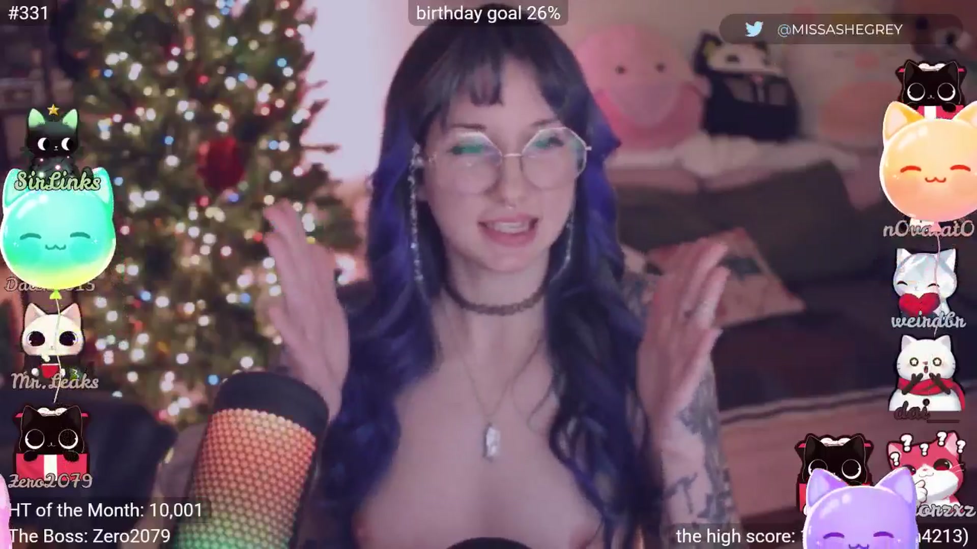 Gallery image thumbnail from sluttypotato's myfreecams stream on, 12/20/2025, 03:21 image 12 of 20