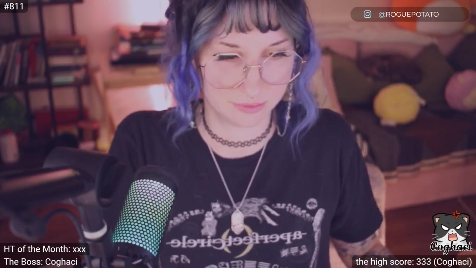 Gallery image thumbnail from sluttypotato's myfreecams stream on, 01/02/2026, 03:46 image 15 of 20