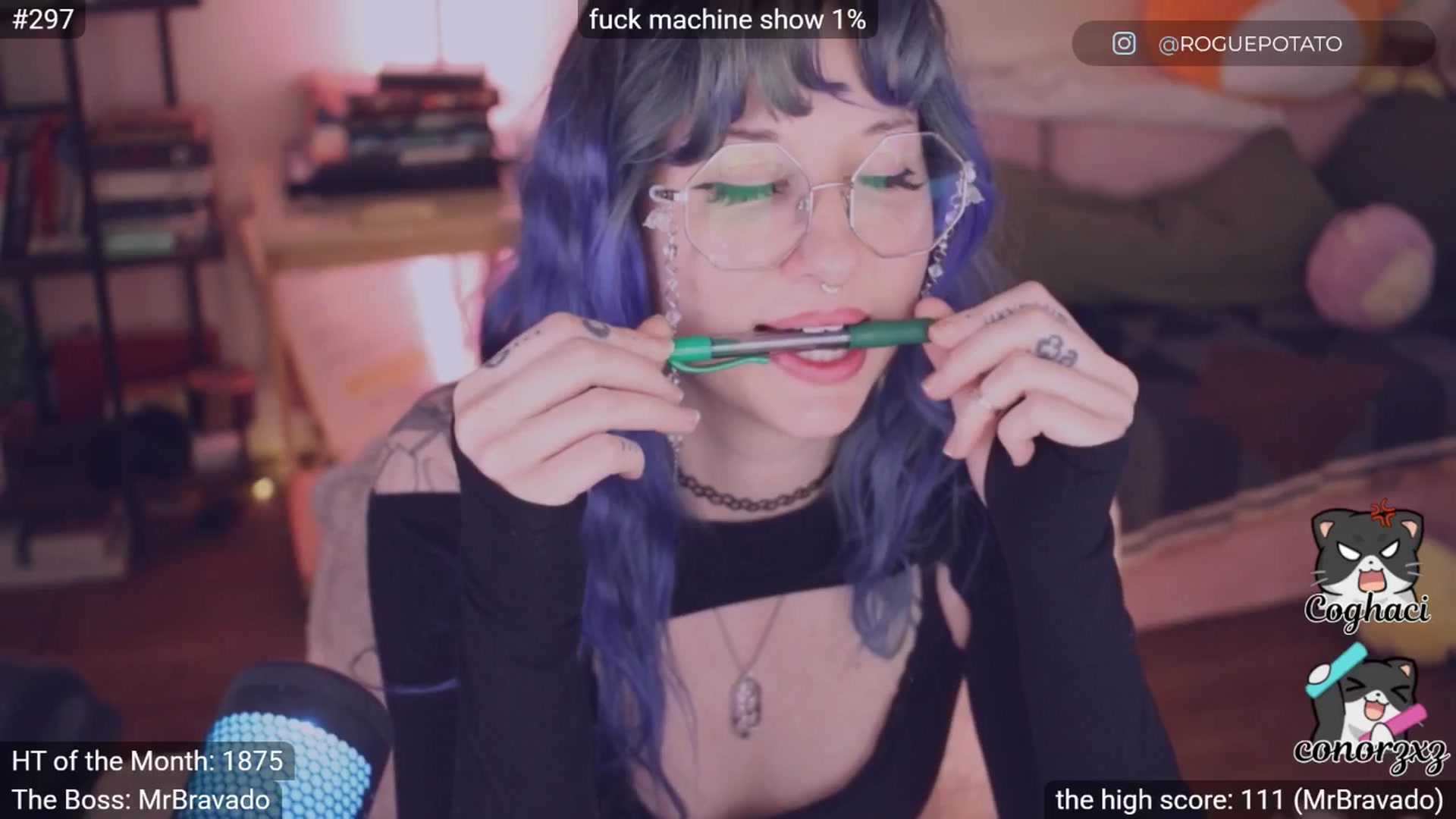 Gallery image thumbnail from sluttypotato's myfreecams stream on, 01/03/2026, 01:21 image 9 of 20