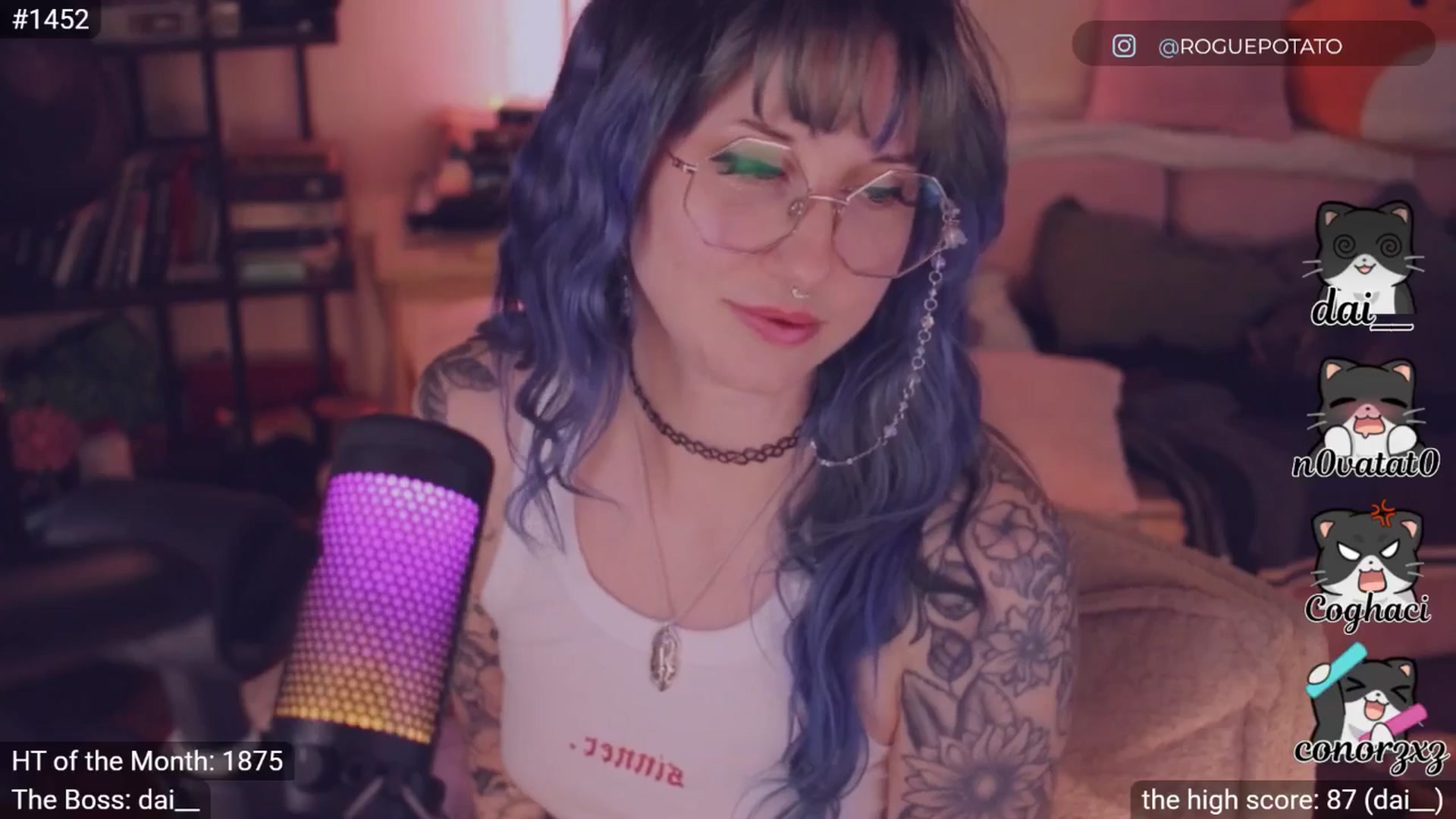 Gallery image thumbnail from sluttypotato's myfreecams stream on, 01/10/2026, 02:25 image 6 of 20