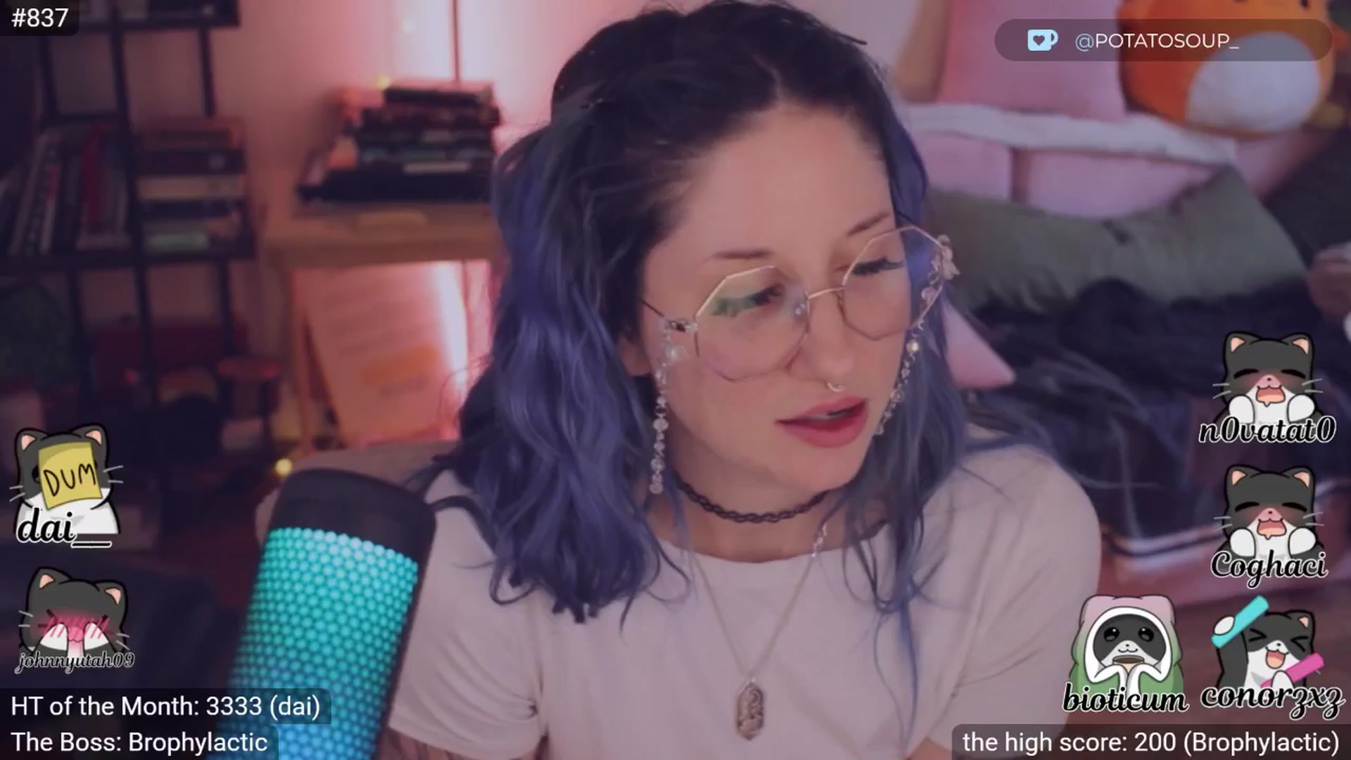 Gallery image thumbnail from sluttypotato's myfreecams stream on, 01/11/2026, 24:01 image 17 of 20