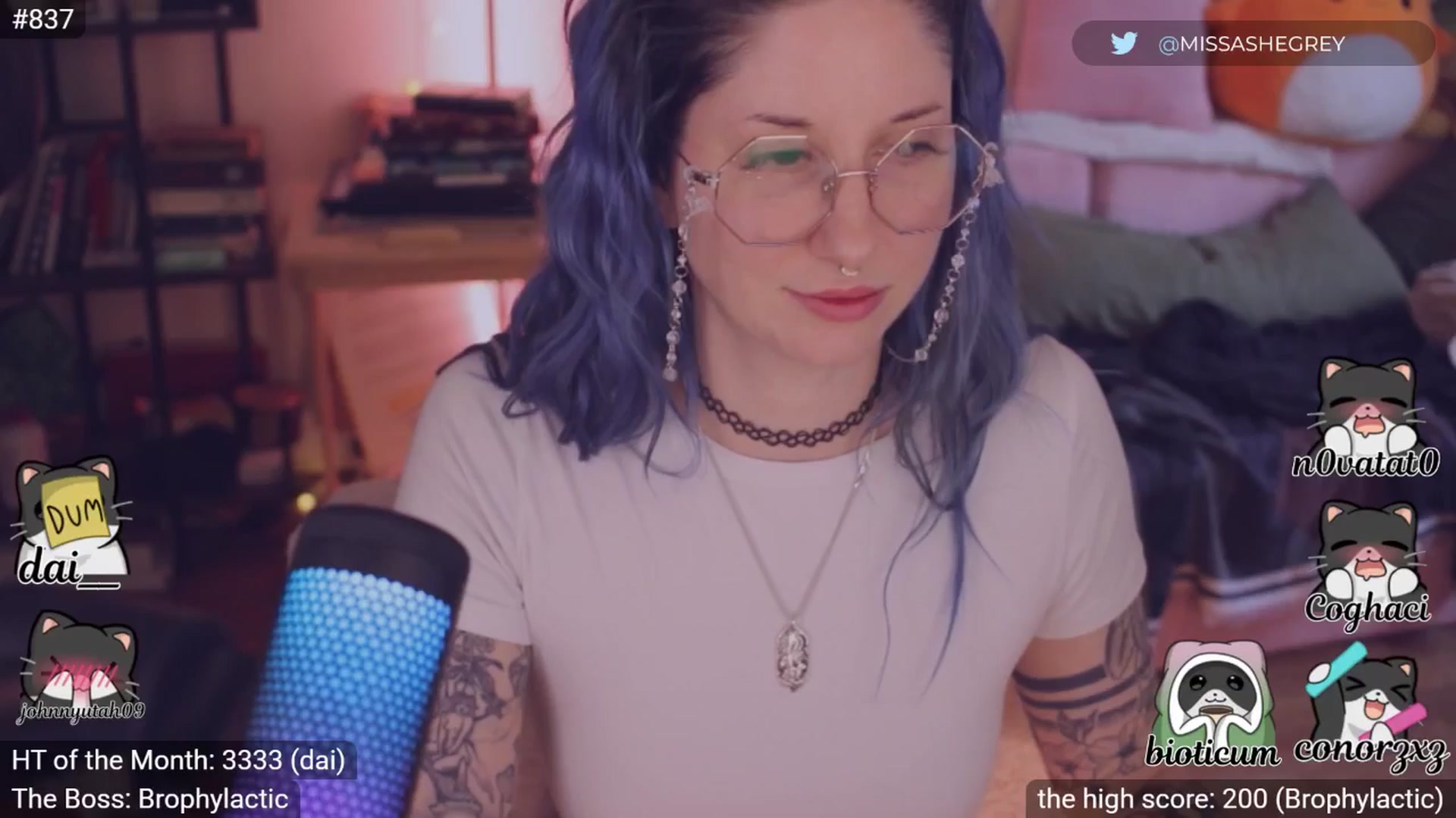 Gallery image thumbnail from sluttypotato's myfreecams stream on, 01/11/2026, 24:01 image 15 of 20