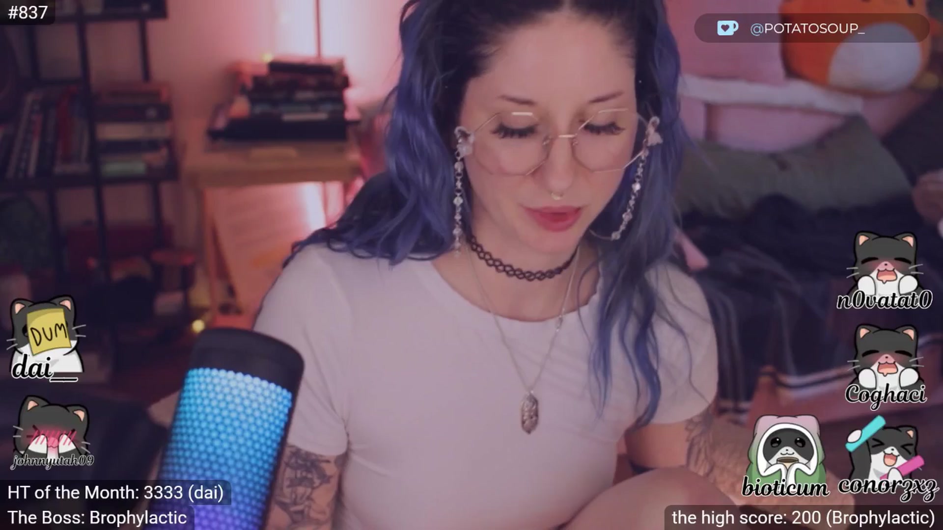 Gallery image thumbnail from sluttypotato's myfreecams stream on, 01/11/2026, 24:46 image 1 of 20