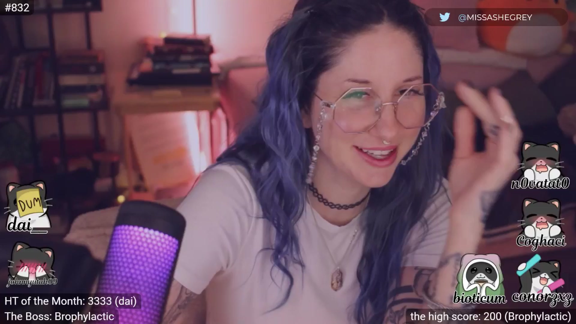 Gallery image thumbnail from sluttypotato's myfreecams stream on, 01/11/2026, 24:46 image 16 of 20