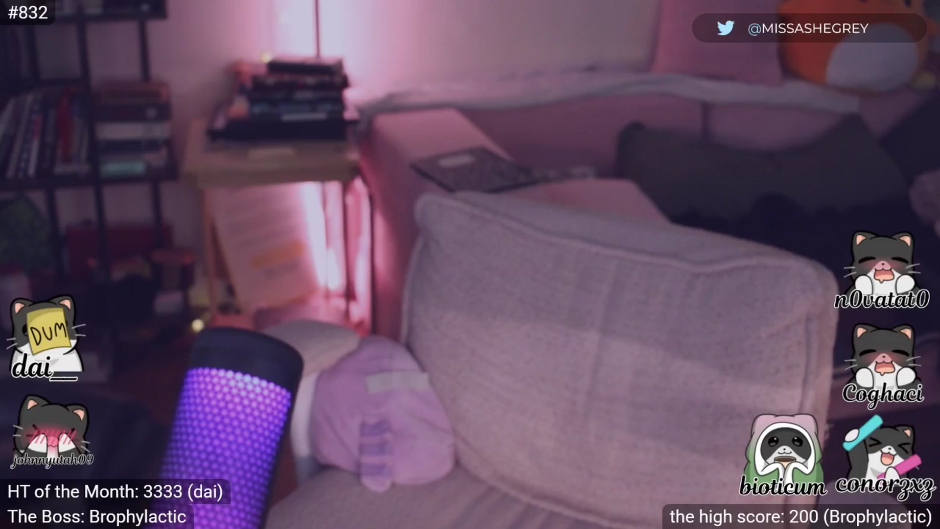 Gallery image thumbnail from sluttypotato's myfreecams stream on, 01/11/2026, 24:46 image 18 of 20