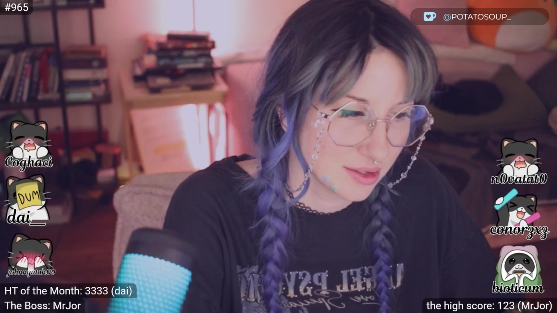 Gallery image thumbnail from sluttypotato's myfreecams stream on, 01/13/2026, 01:24 image 17 of 20