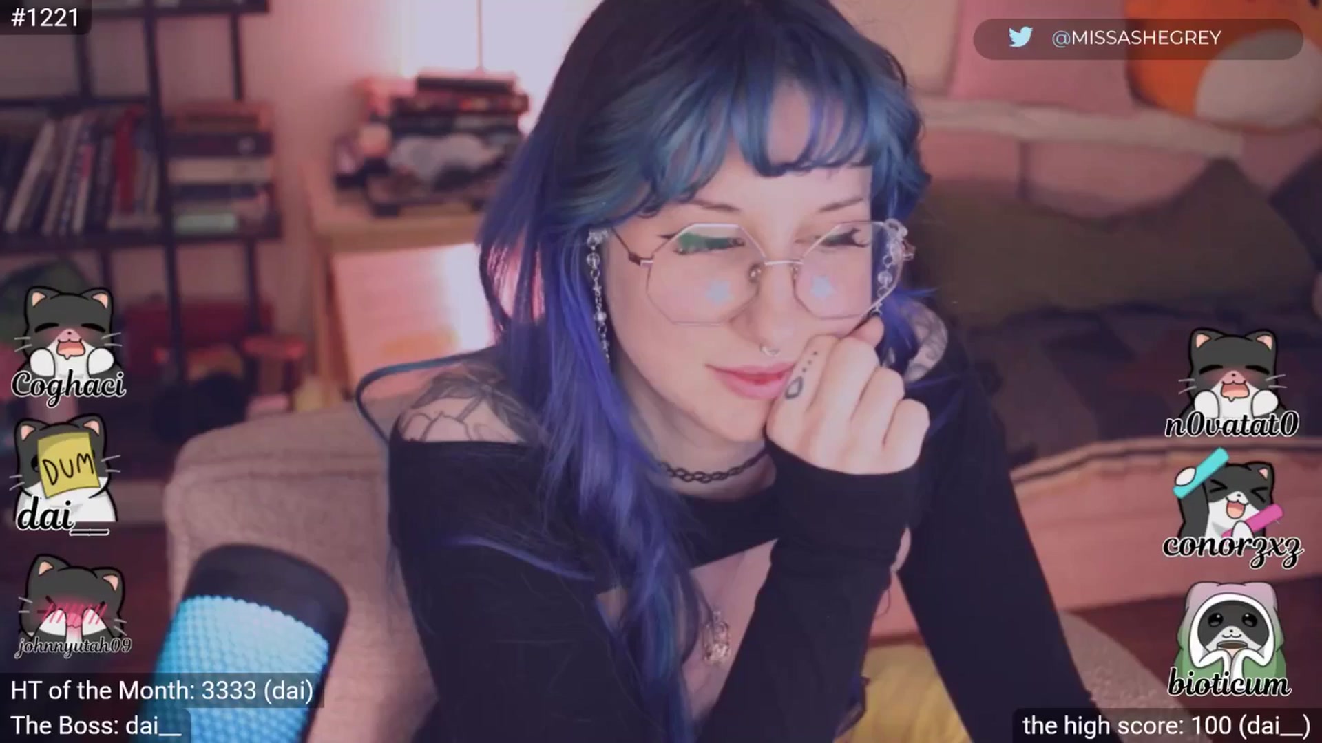 Gallery image thumbnail from sluttypotato's myfreecams stream on, 01/17/2026, 02:32 image 9 of 20