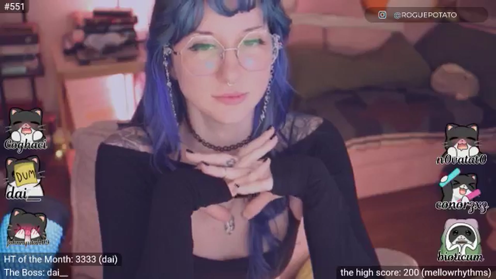 Gallery image thumbnail from sluttypotato's myfreecams stream on, 01/17/2026, 02:32 image 16 of 20