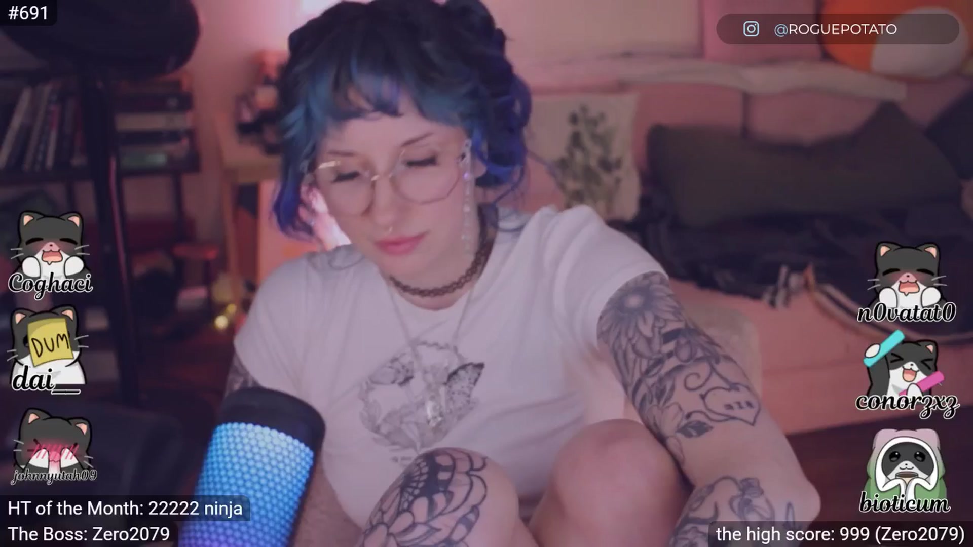 Gallery image thumbnail from sluttypotato's myfreecams stream on, 01/23/2026, 02:17 image 12 of 20