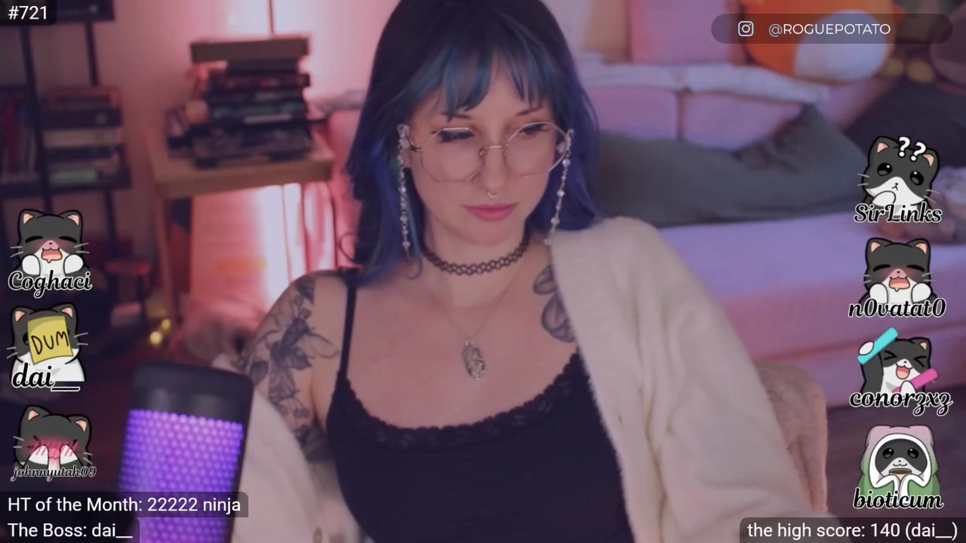 Gallery image thumbnail from sluttypotato's myfreecams stream on, 01/26/2026, 01:38 image 15 of 20