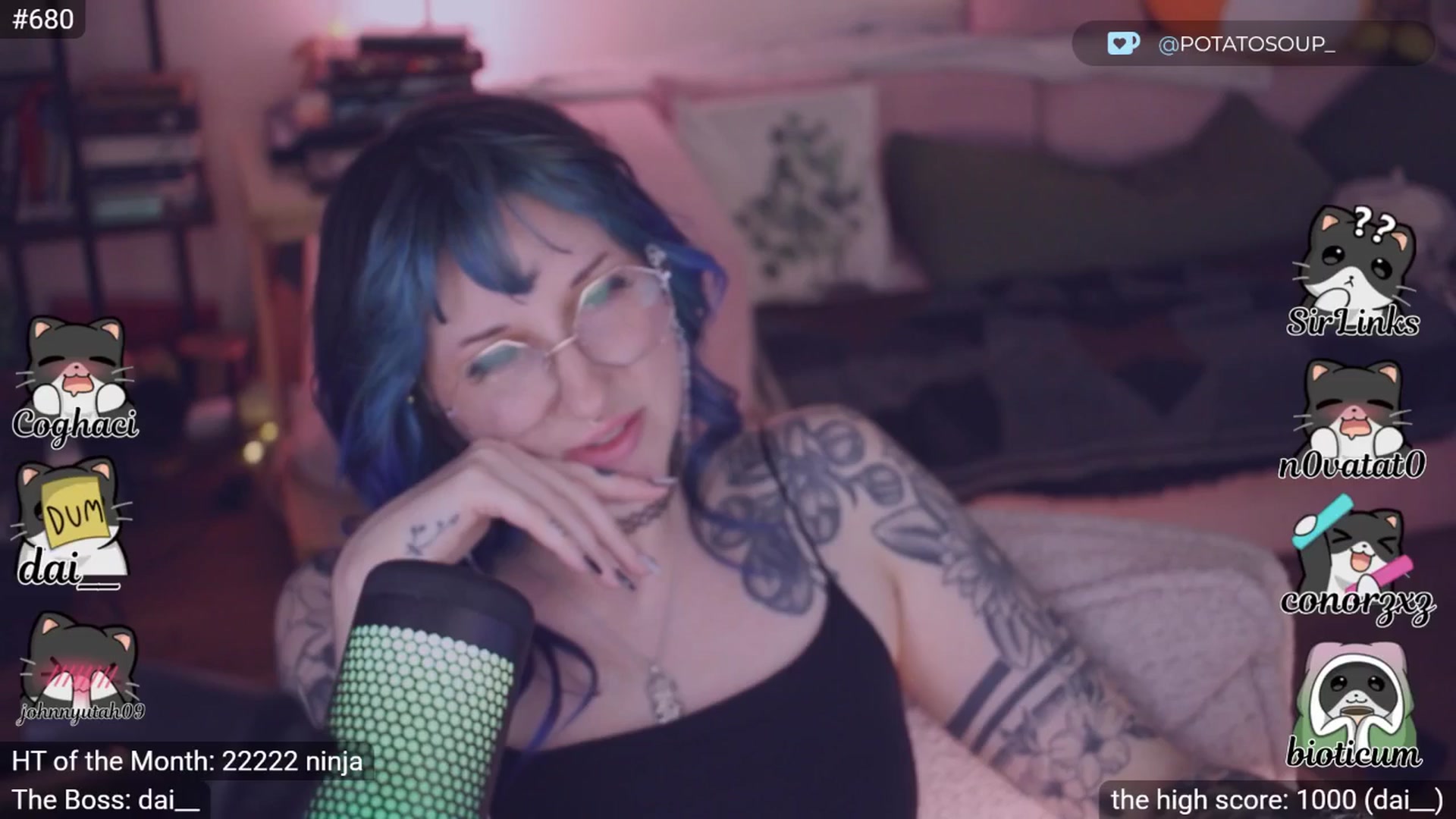 Gallery image thumbnail from sluttypotato's myfreecams stream on, 01/31/2026, 01:13 image 15 of 20