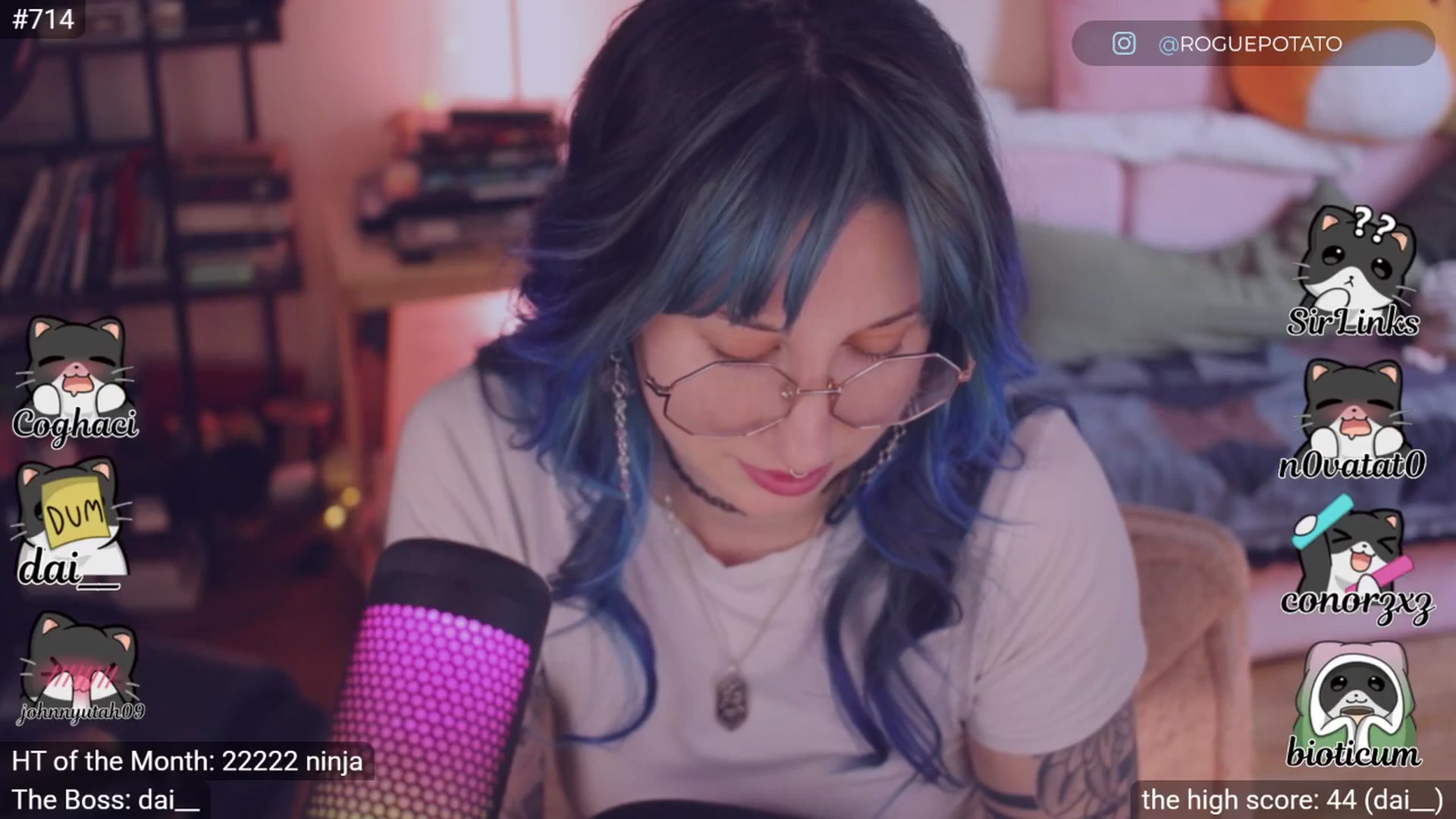 Gallery image thumbnail from sluttypotato's myfreecams stream on, 02/01/2026, 24:01 image 9 of 20