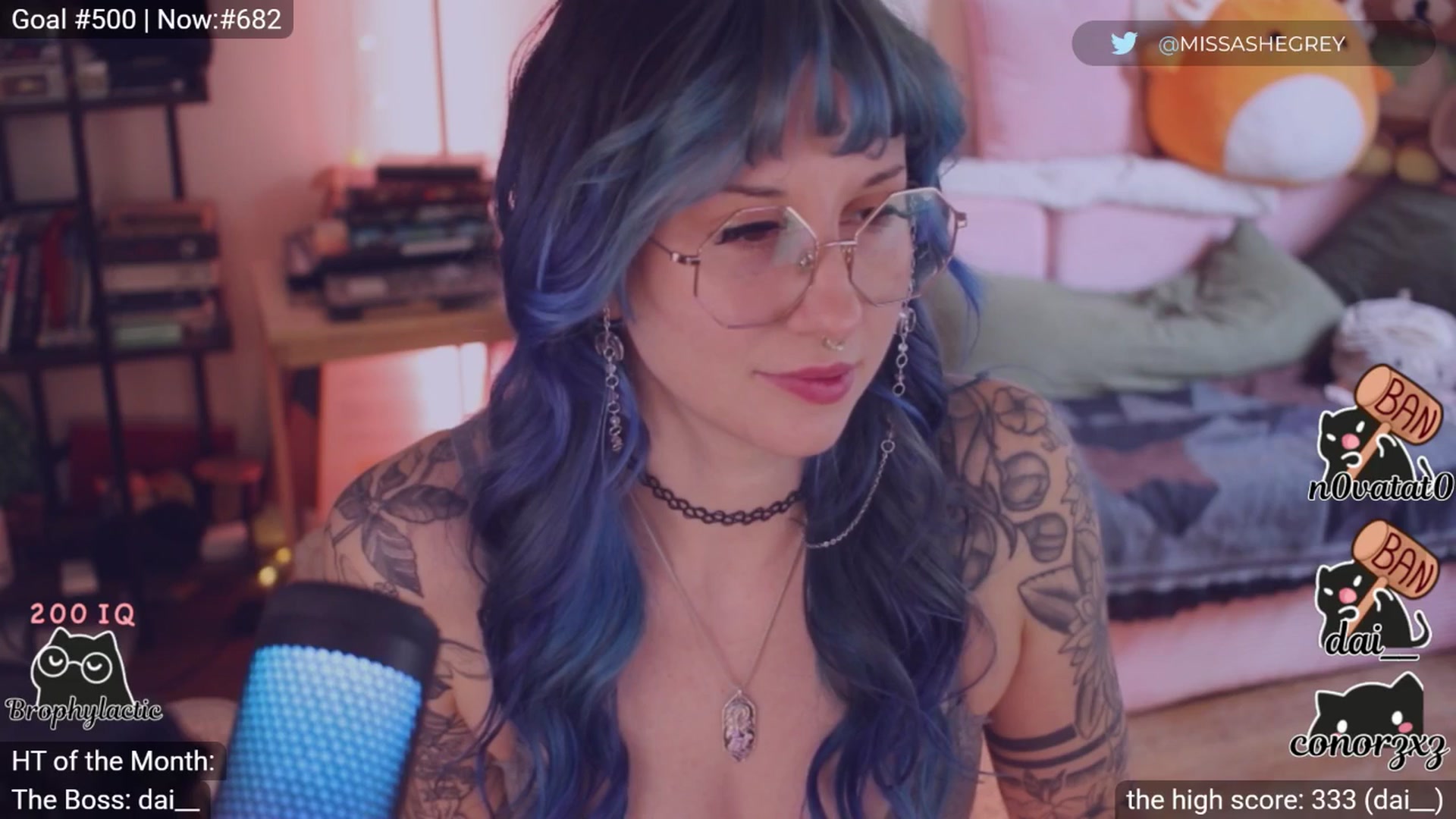 Gallery image thumbnail from sluttypotato's myfreecams stream on, 02/02/2026, 24:17 image 13 of 20