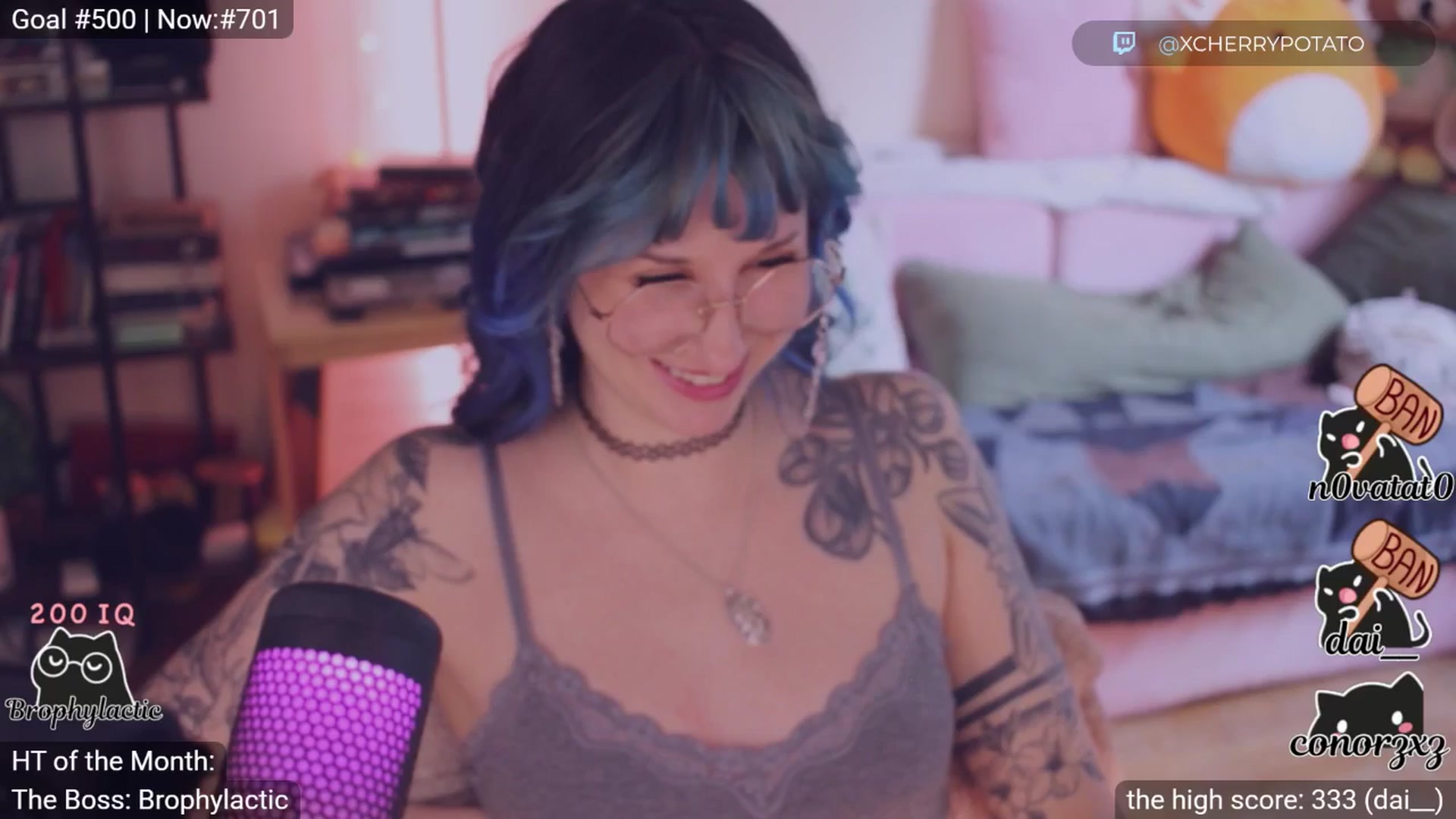 Gallery image thumbnail from sluttypotato's myfreecams stream on, 02/02/2026, 24:17 image 8 of 20