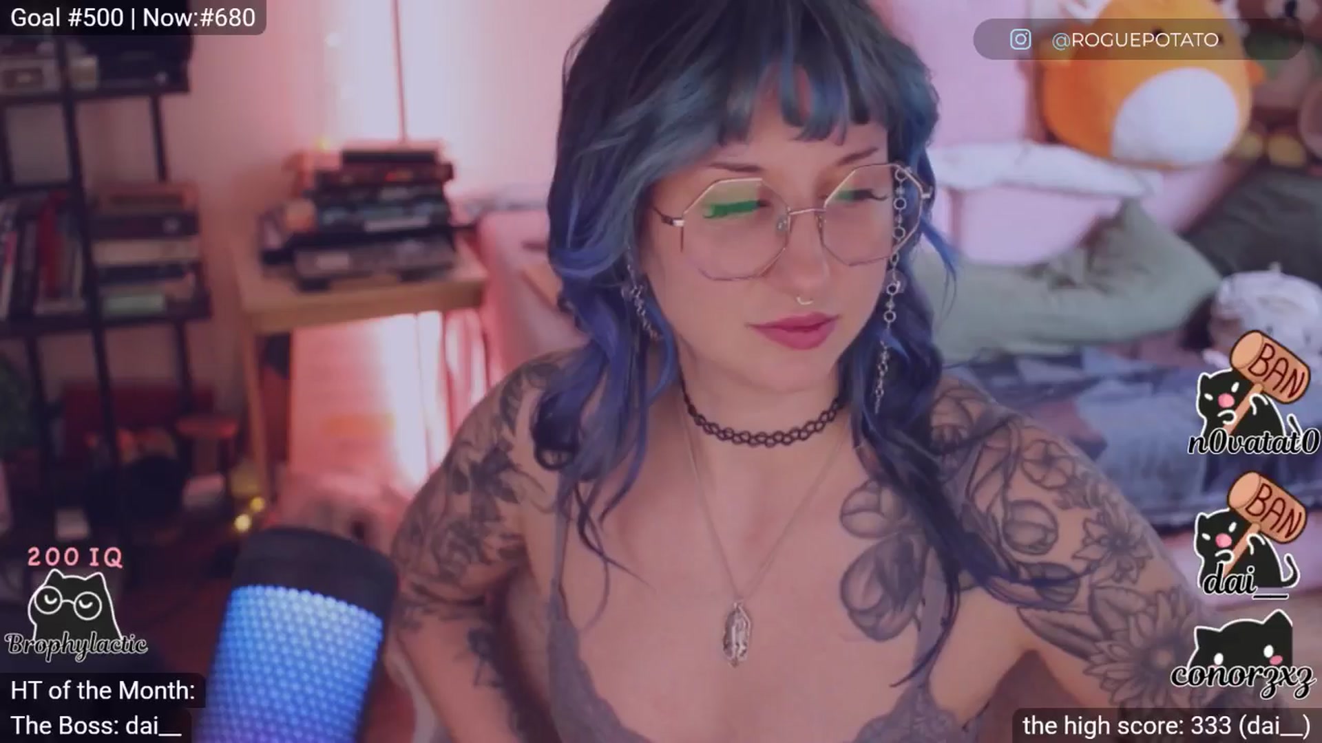 Gallery image thumbnail from sluttypotato's myfreecams stream on, 02/02/2026, 24:17 image 12 of 20