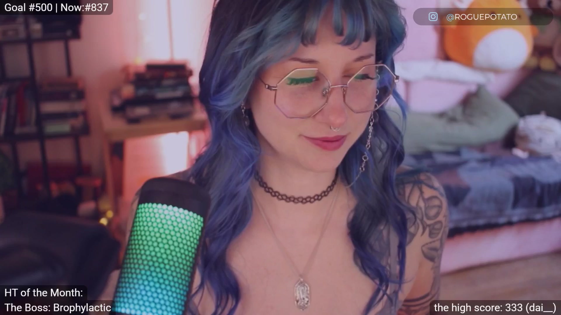 Gallery image thumbnail from sluttypotato's myfreecams stream on, 02/02/2026, 24:17 image 3 of 20