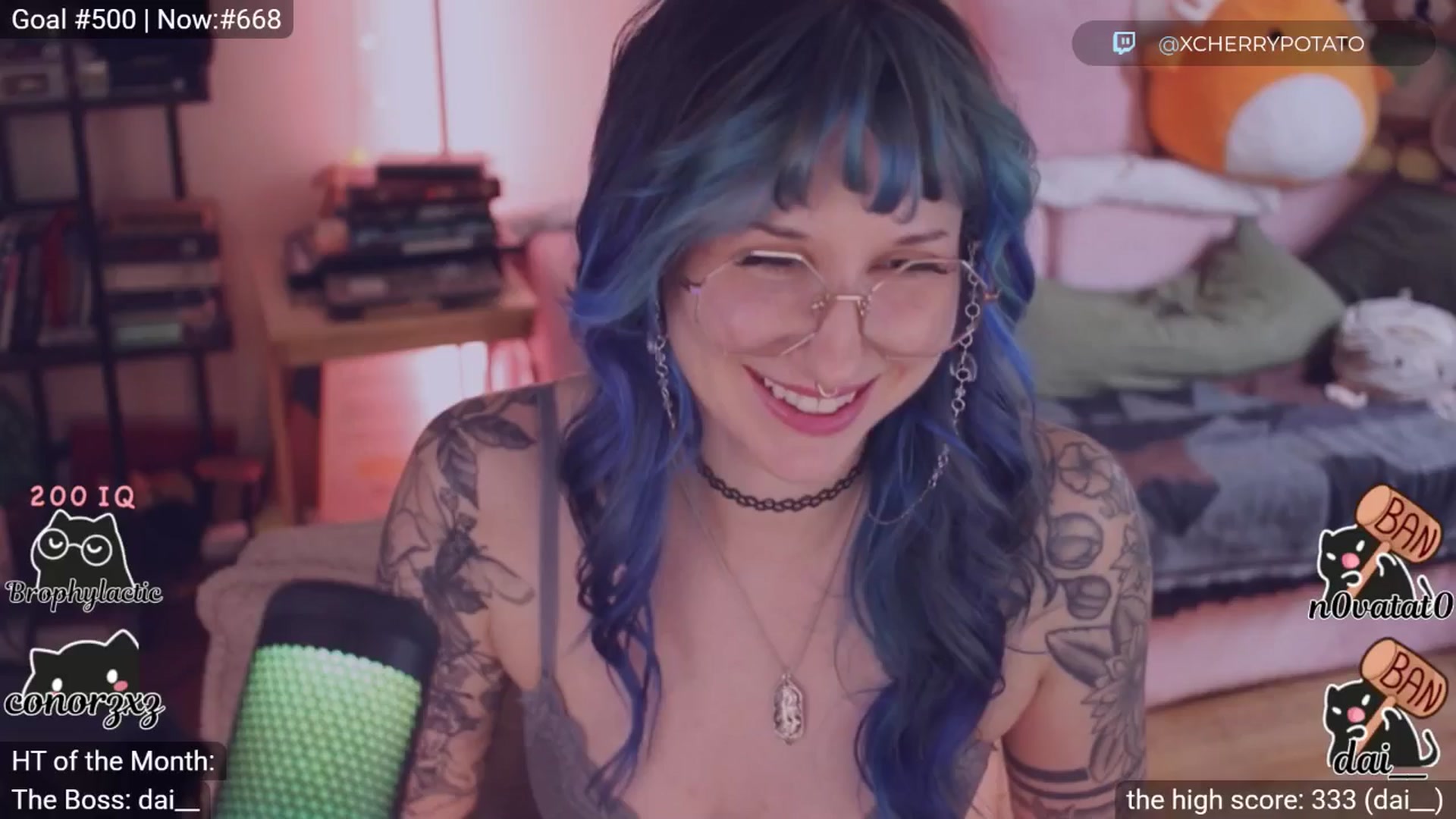 Gallery image thumbnail from sluttypotato's myfreecams stream on, 02/02/2026, 24:17 image 18 of 20
