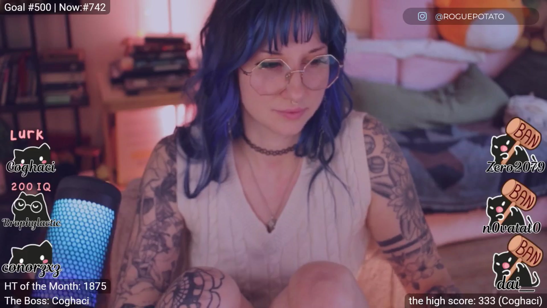 Gallery image thumbnail from sluttypotato's myfreecams stream on, 02/06/2026, 24:48 image 16 of 20
