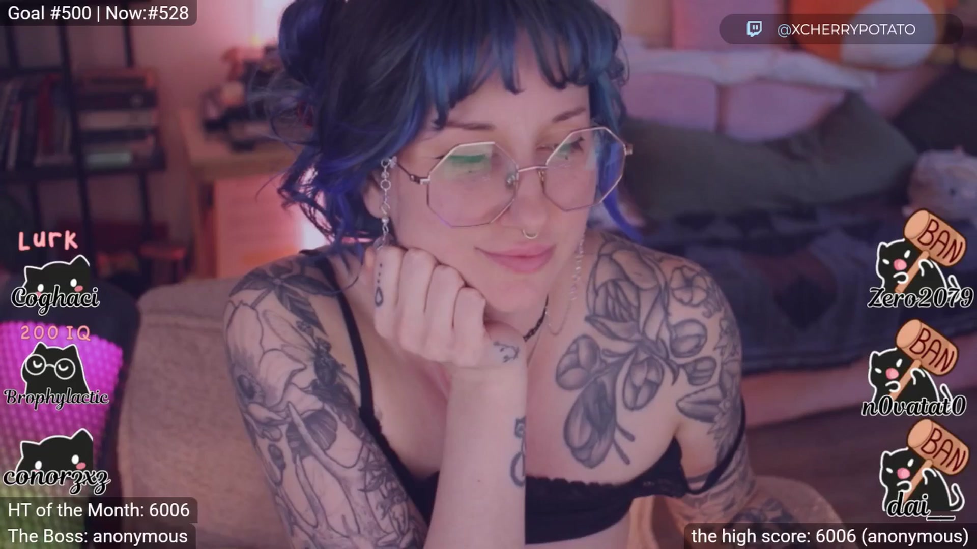 Gallery image thumbnail from sluttypotato's myfreecams stream on, 02/07/2026, 01:21 image 12 of 20