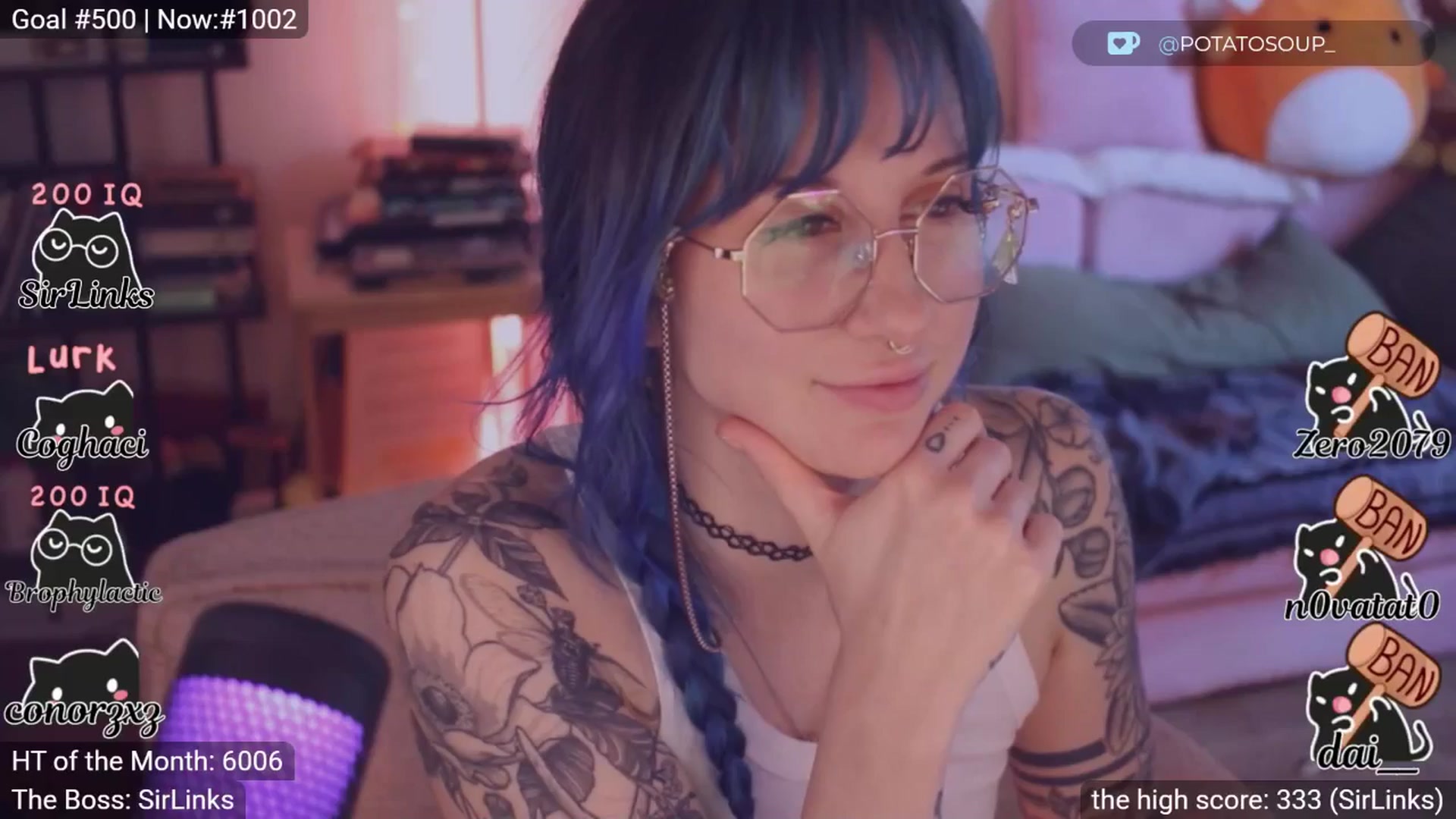 Gallery image thumbnail from sluttypotato's myfreecams stream on, 02/11/2026, 20:24 image 17 of 20