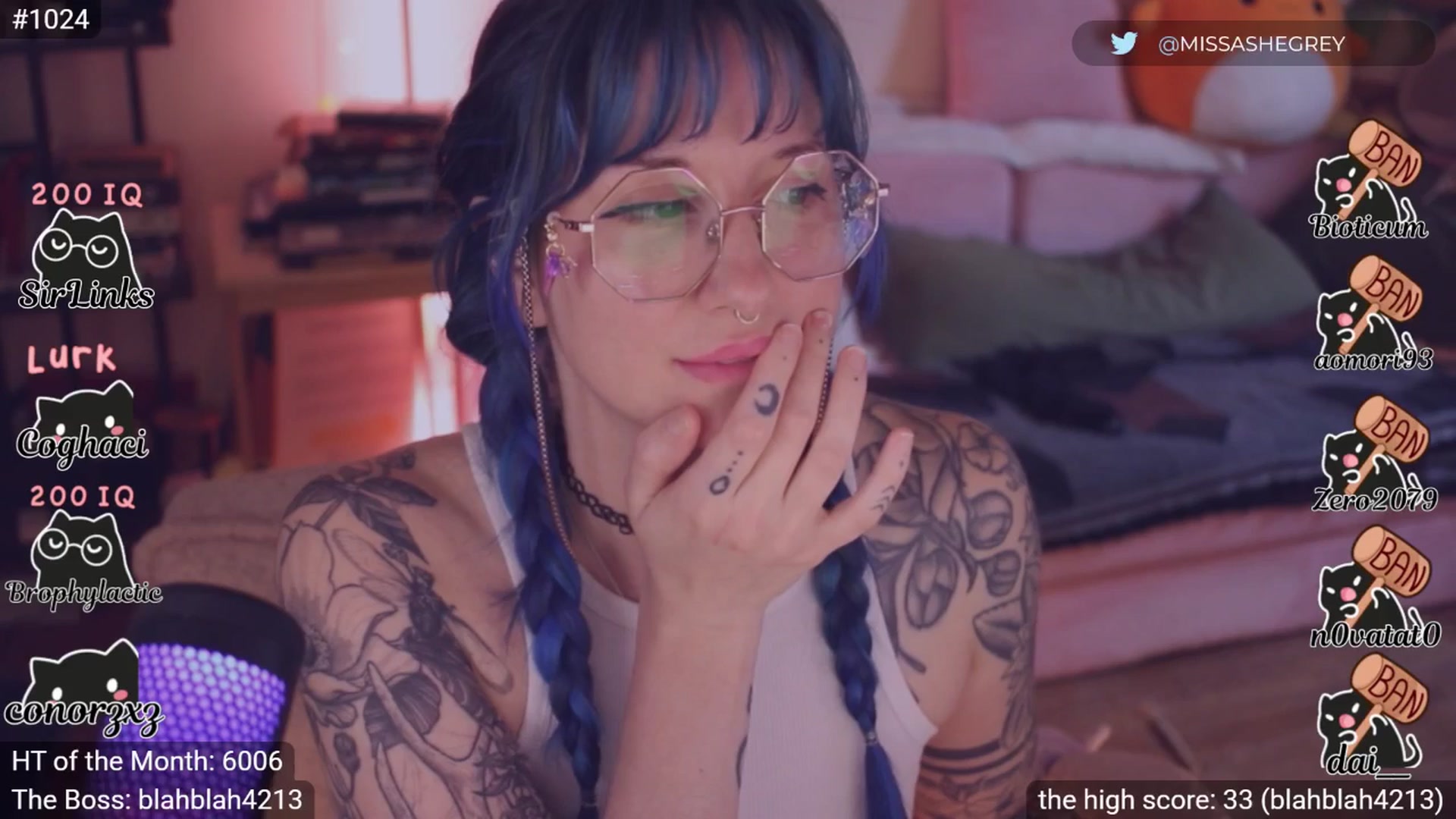 Gallery image thumbnail from sluttypotato's myfreecams stream on, 02/13/2026, 01:16 image 11 of 20